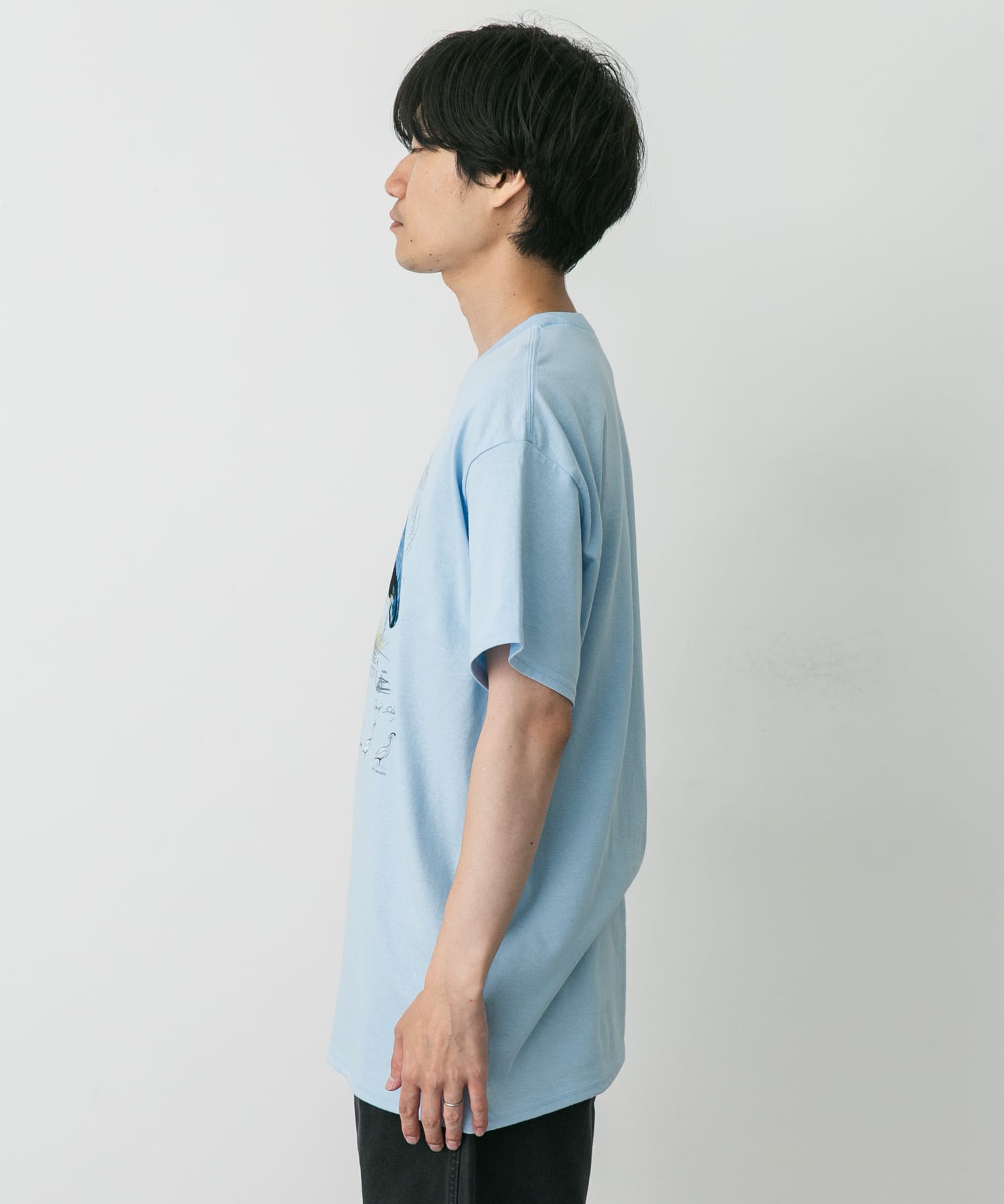 LIGHT BLUE