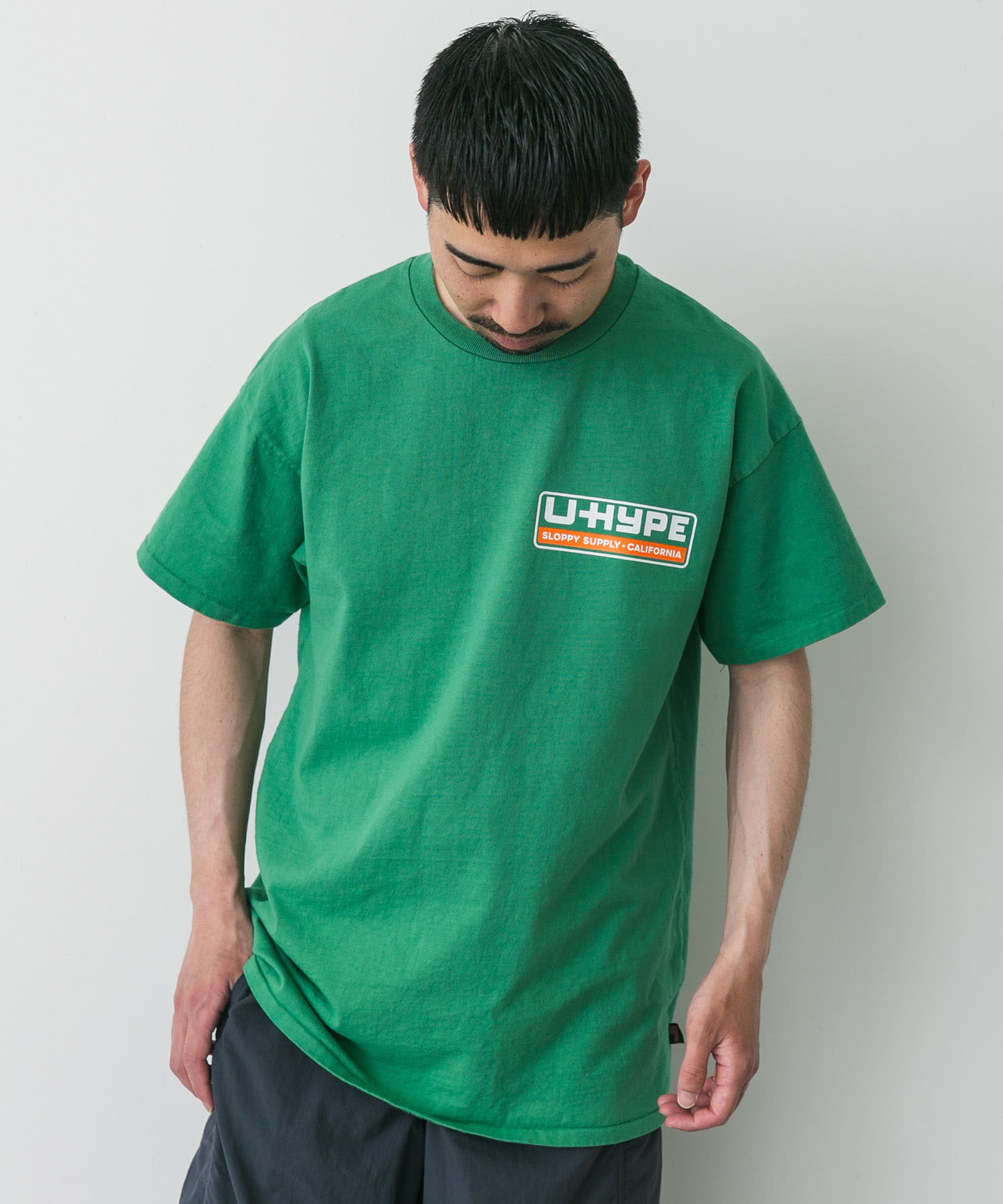 GREEN