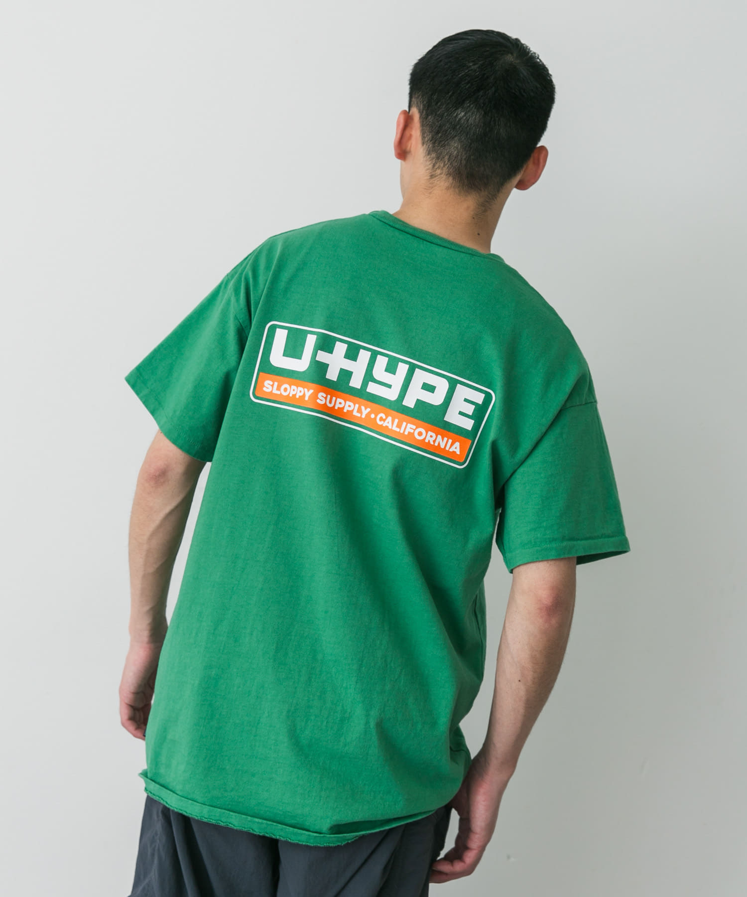 GREEN