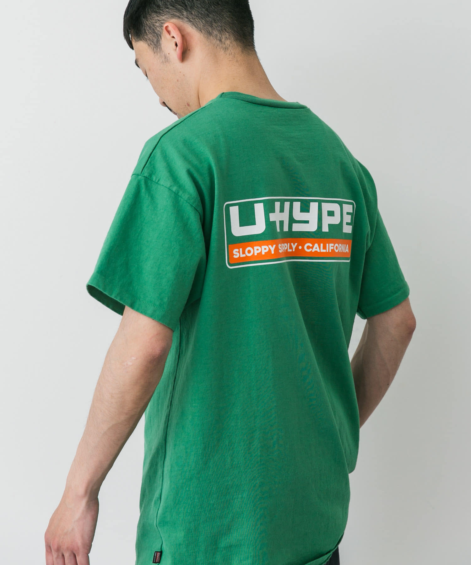 GREEN
