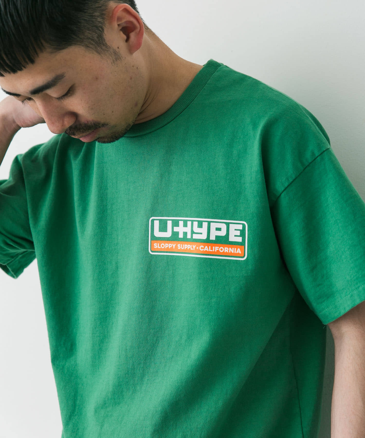GREEN