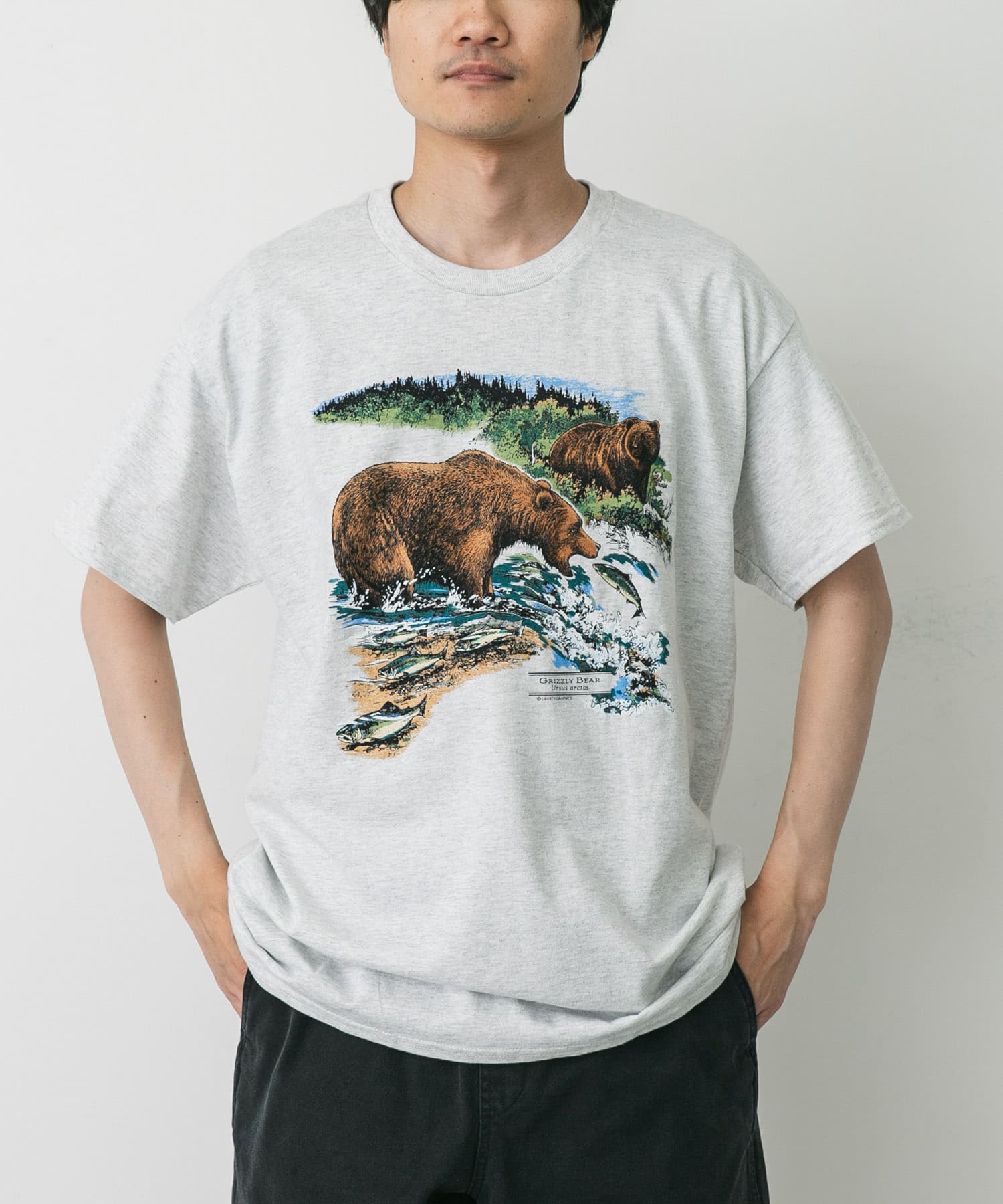 LIBERTY GRAPHICS　Grizzly Bears