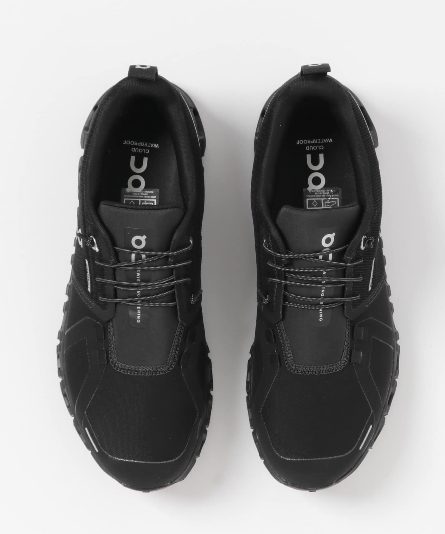 On　Cloud 6 WP Black 26