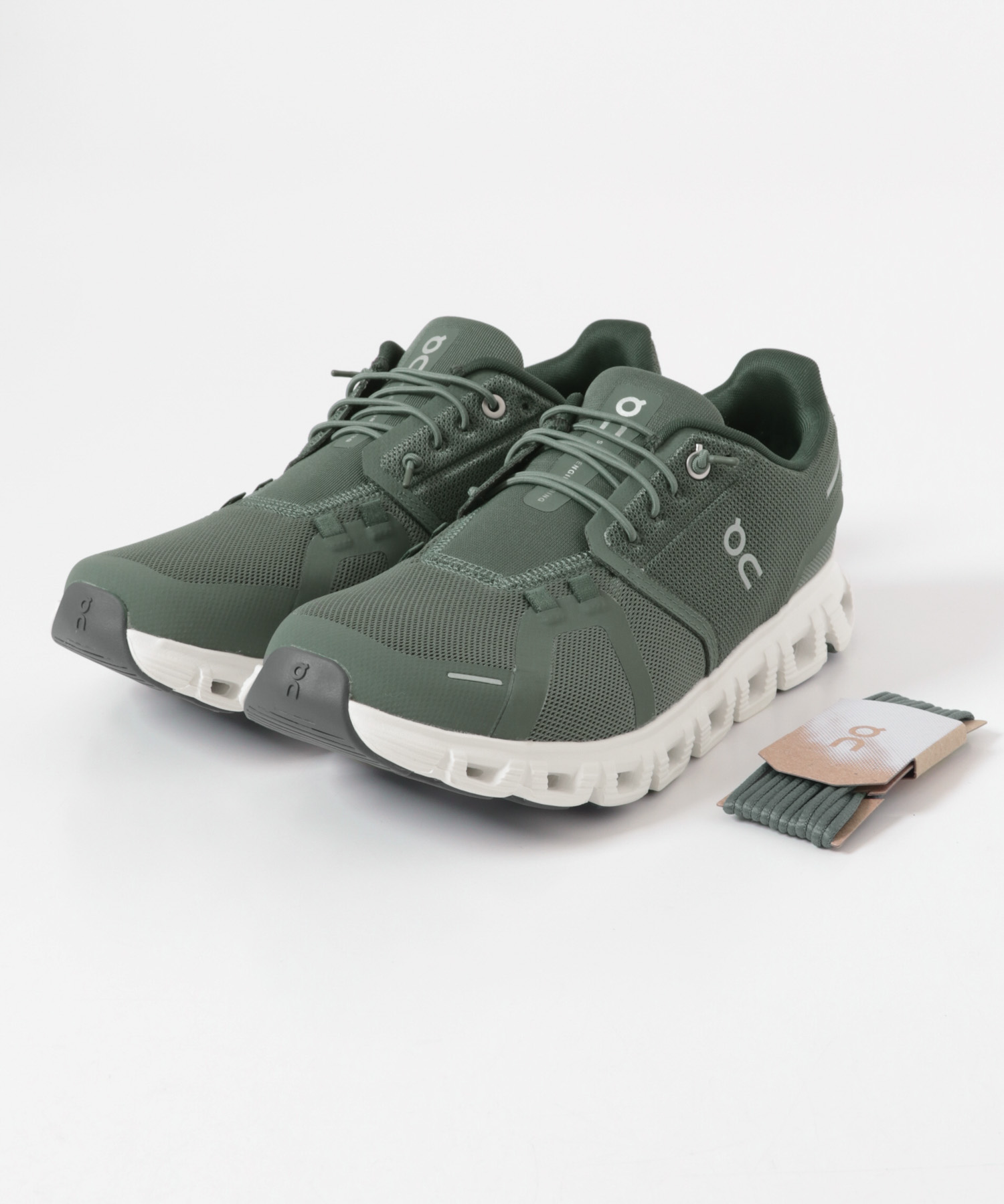 On　Cloud 6 Evergreen 26