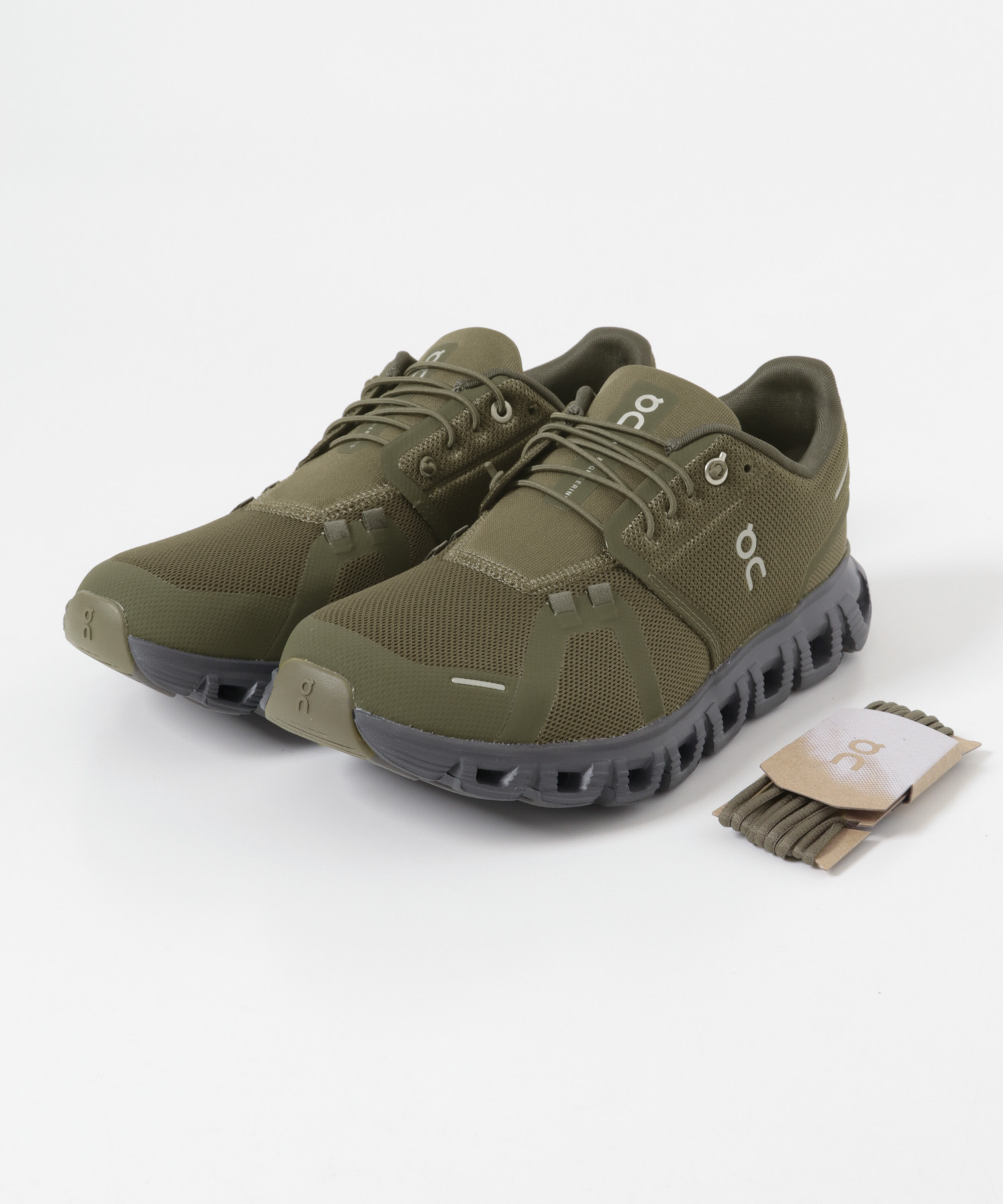 On　Cloud 6 Olive 26
