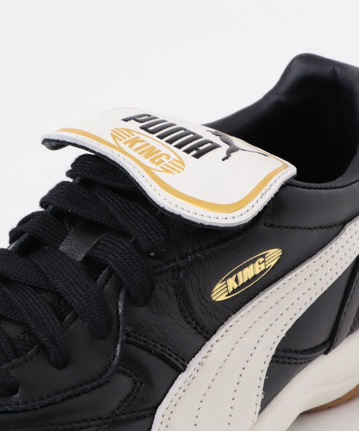 PUMA　KING INDOOR BLK/WHT 26