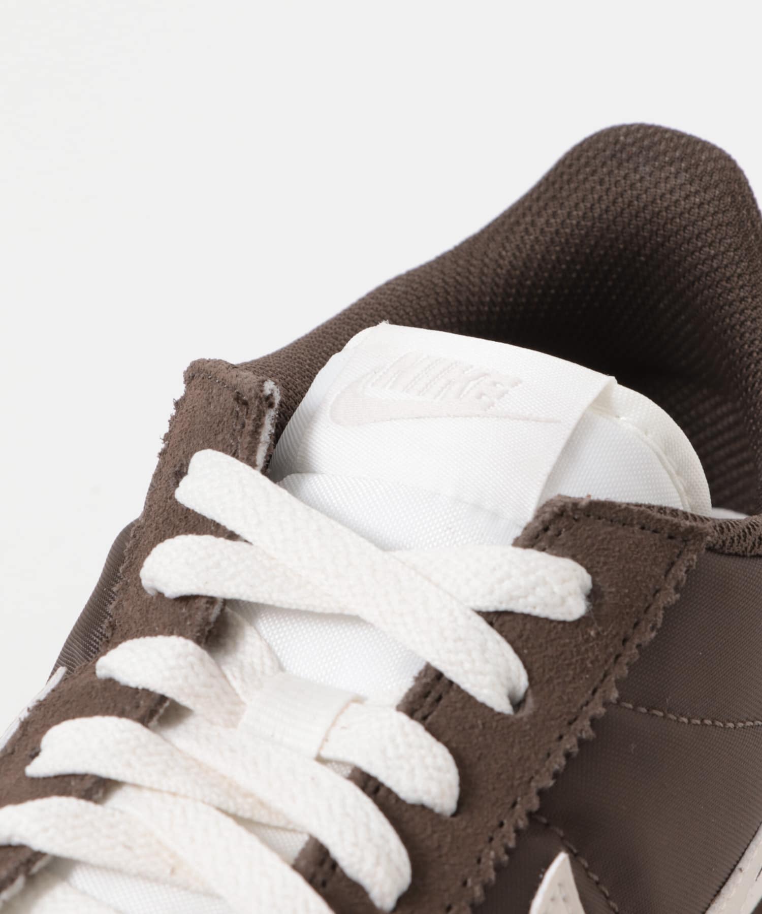 NIKE　コルテッツ TXT BROWN 26