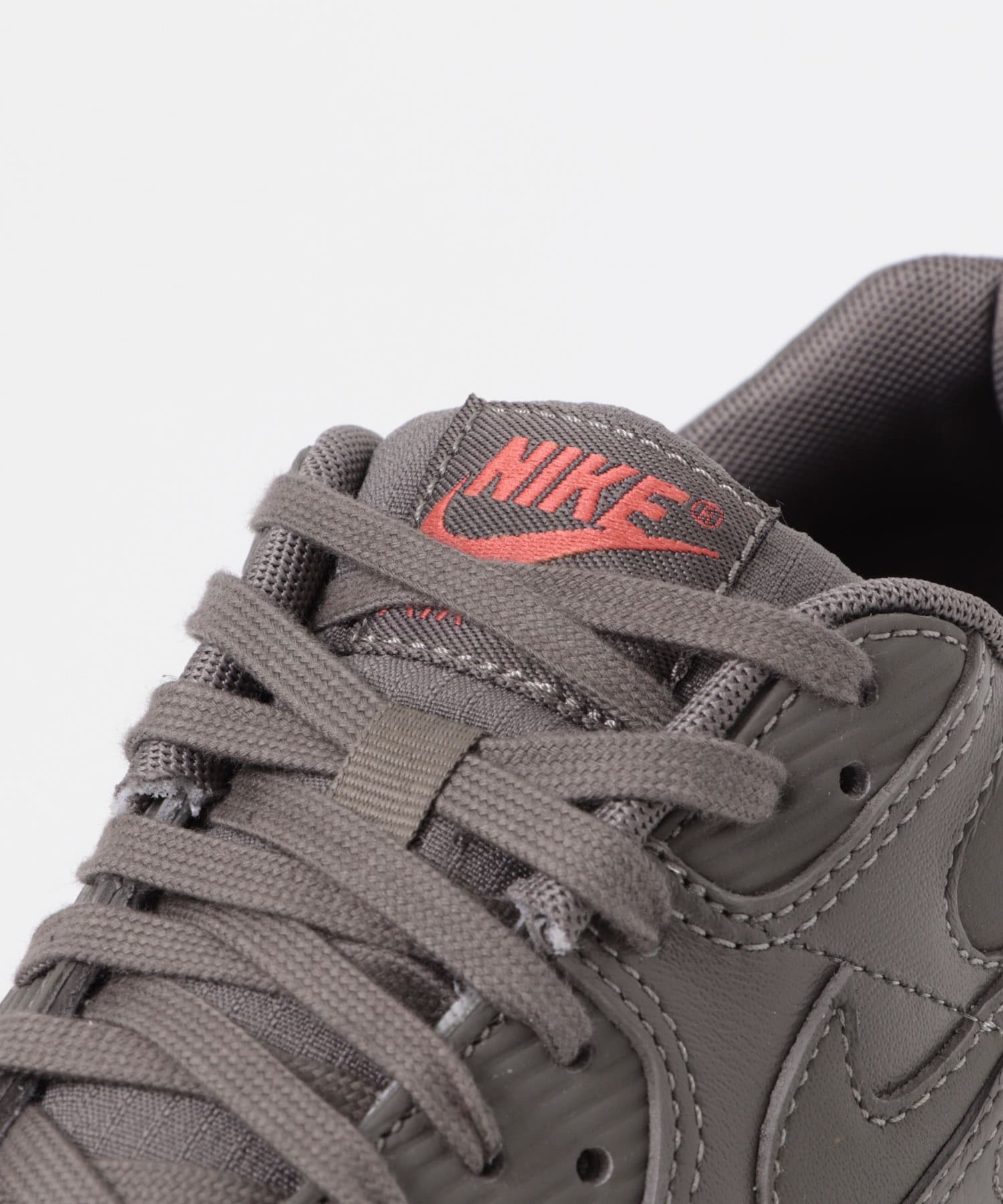 NIKE　AIR MAX 90 ESS+ CAVE STONE 26