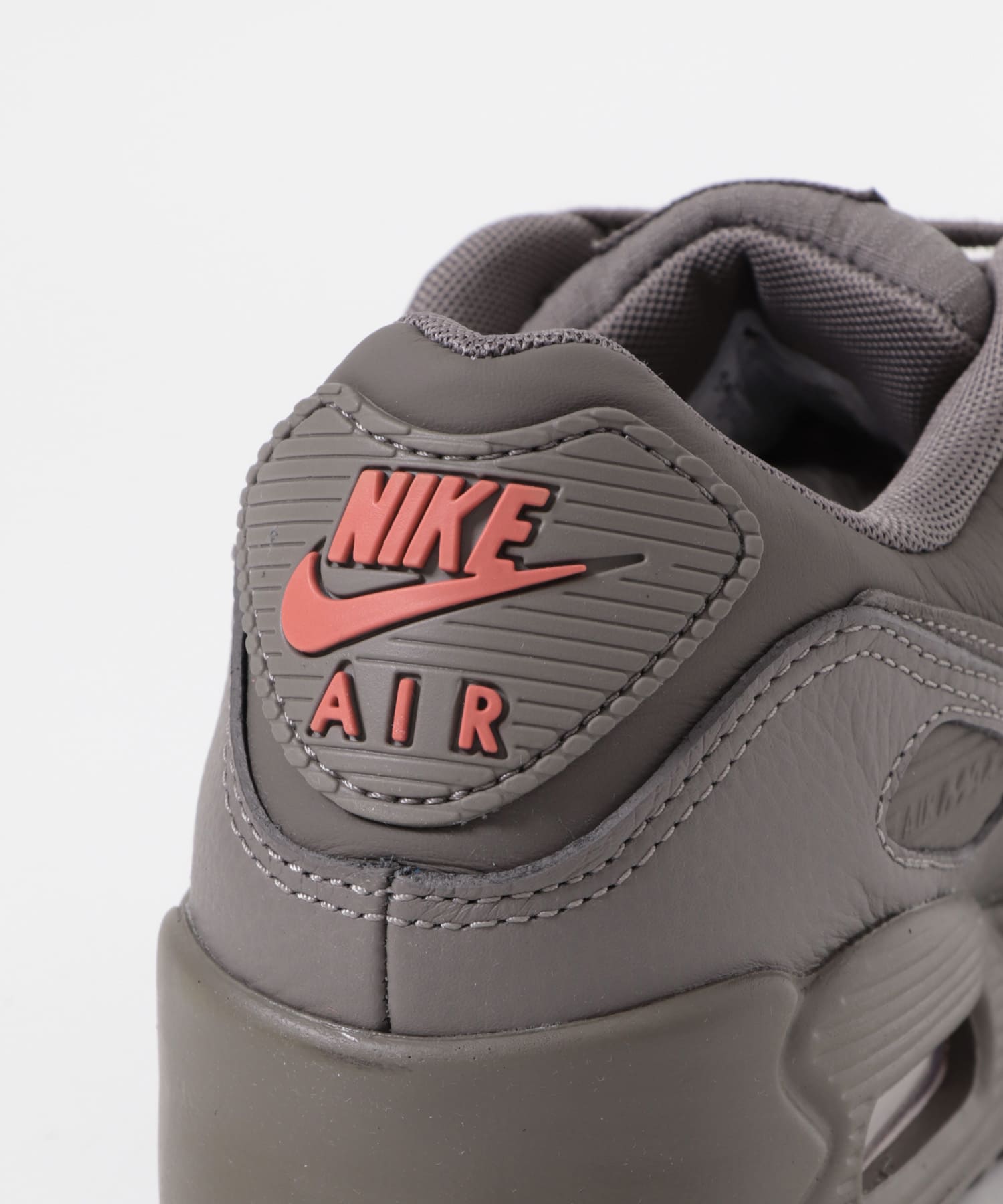 NIKE　AIR MAX 90 ESS+ CAVE STONE 26