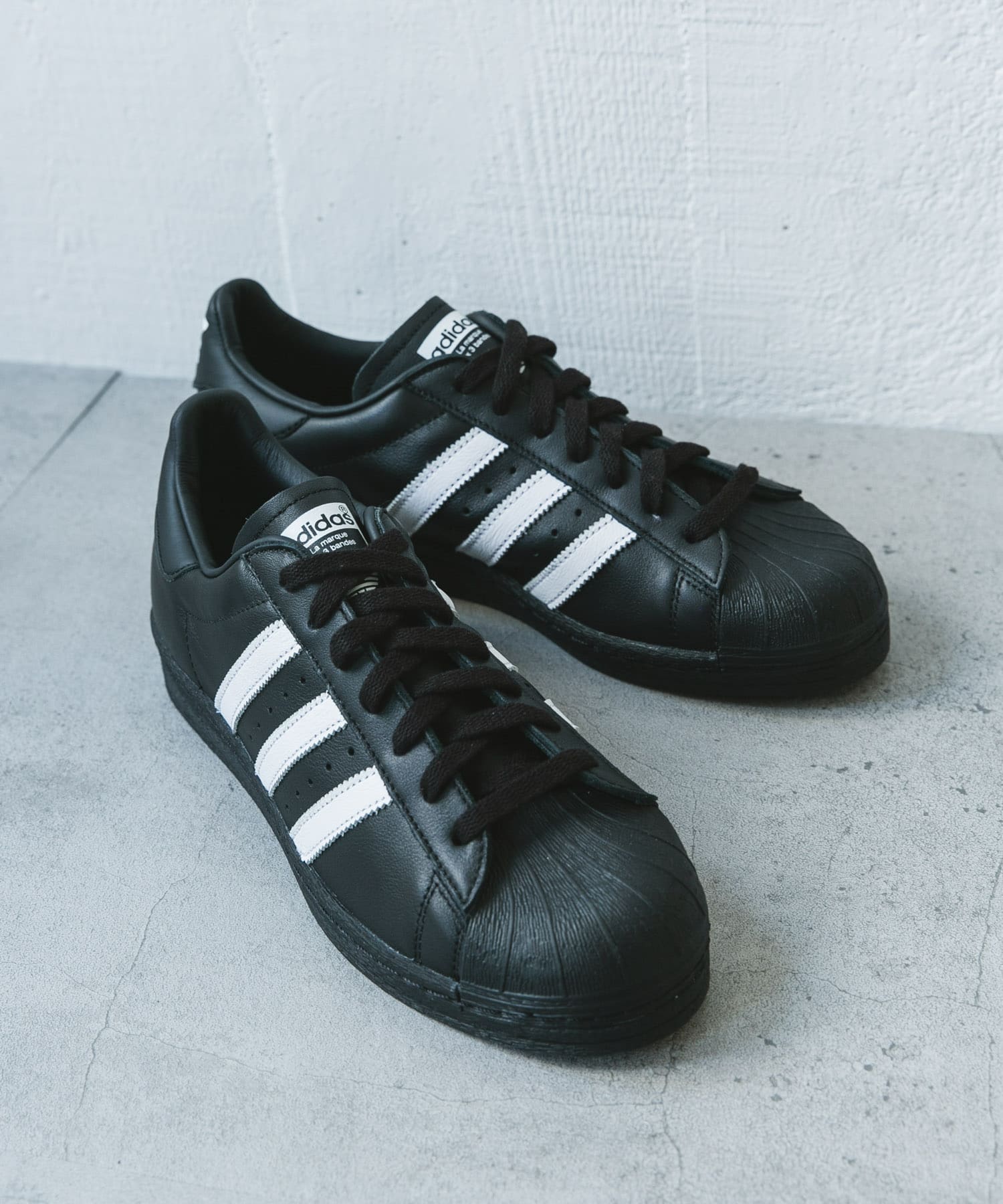adidas　SUPERSTAR 82 BLK/WHT 26