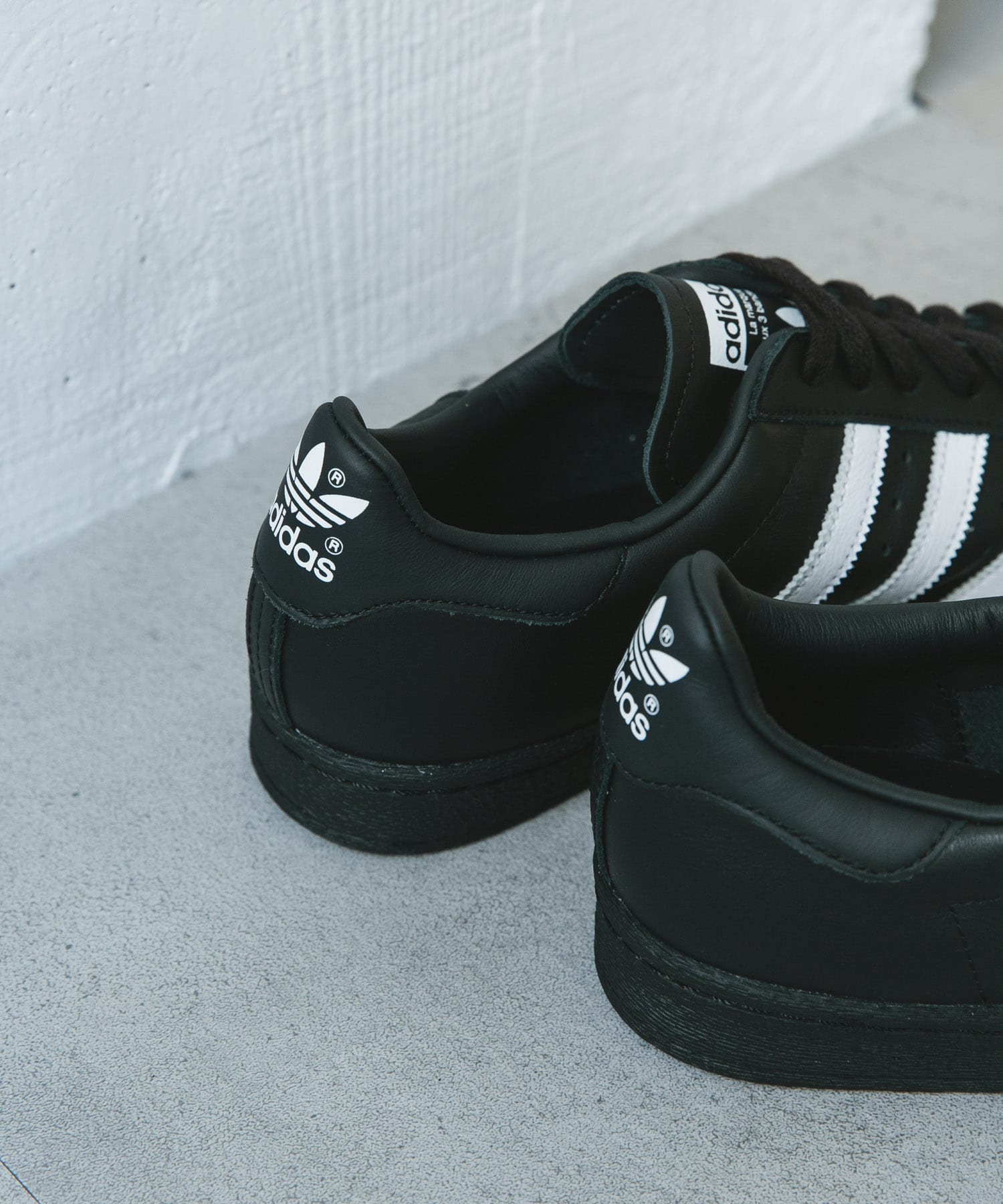 adidas　SUPERSTAR 82 BLK/WHT 26