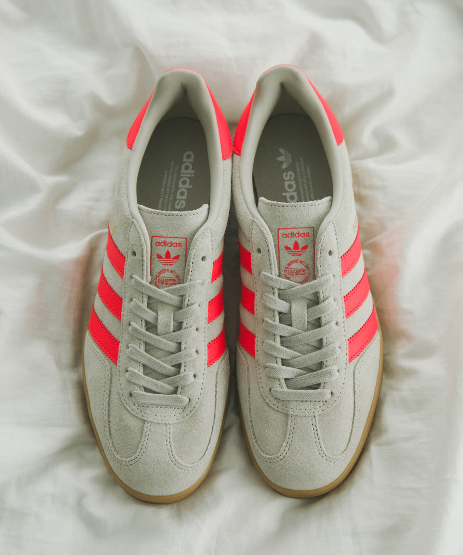adidas　Exclusive GAZELLE INDOOR ワンダーアルミナ 26