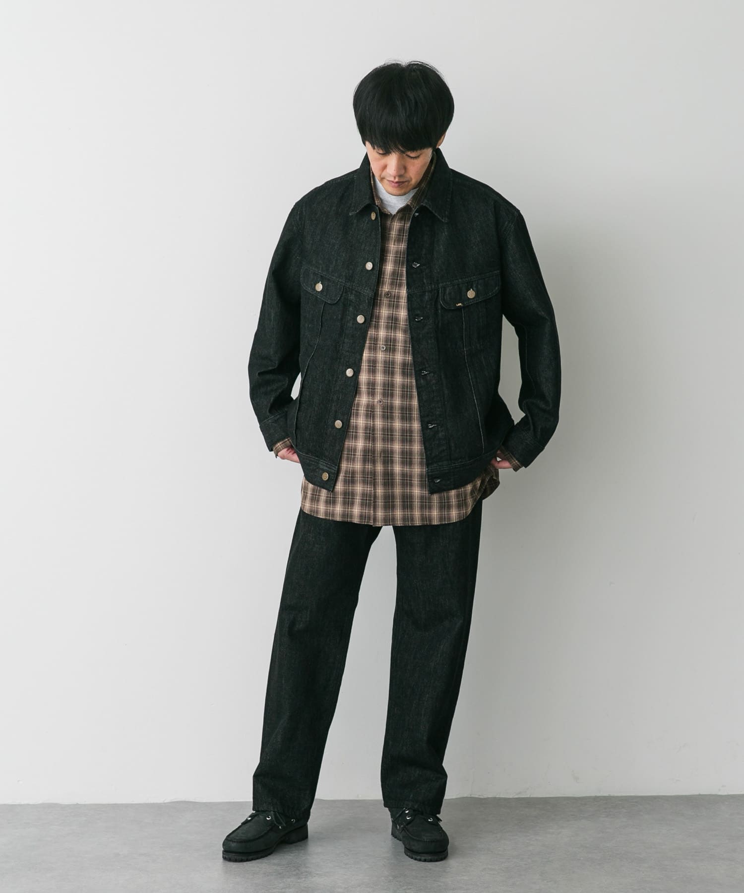 身長：172cm サイズ：32