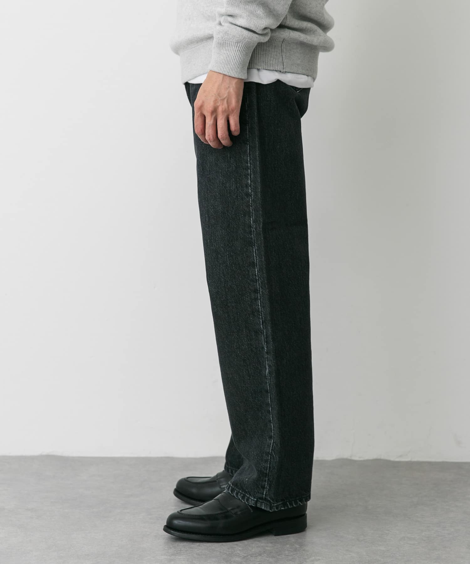 身長：172cm サイズ：32