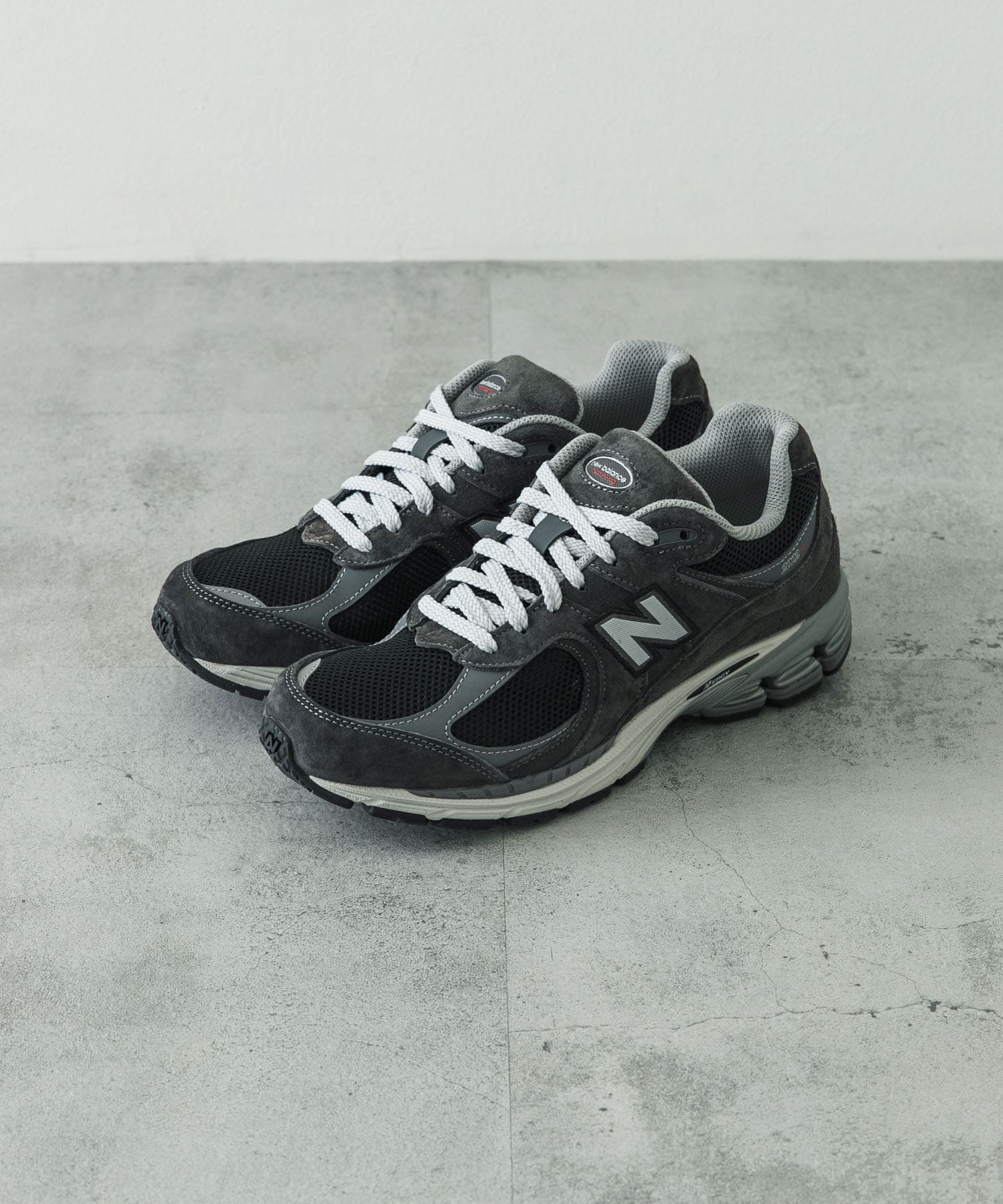 NEW BALANCE　U2002RA