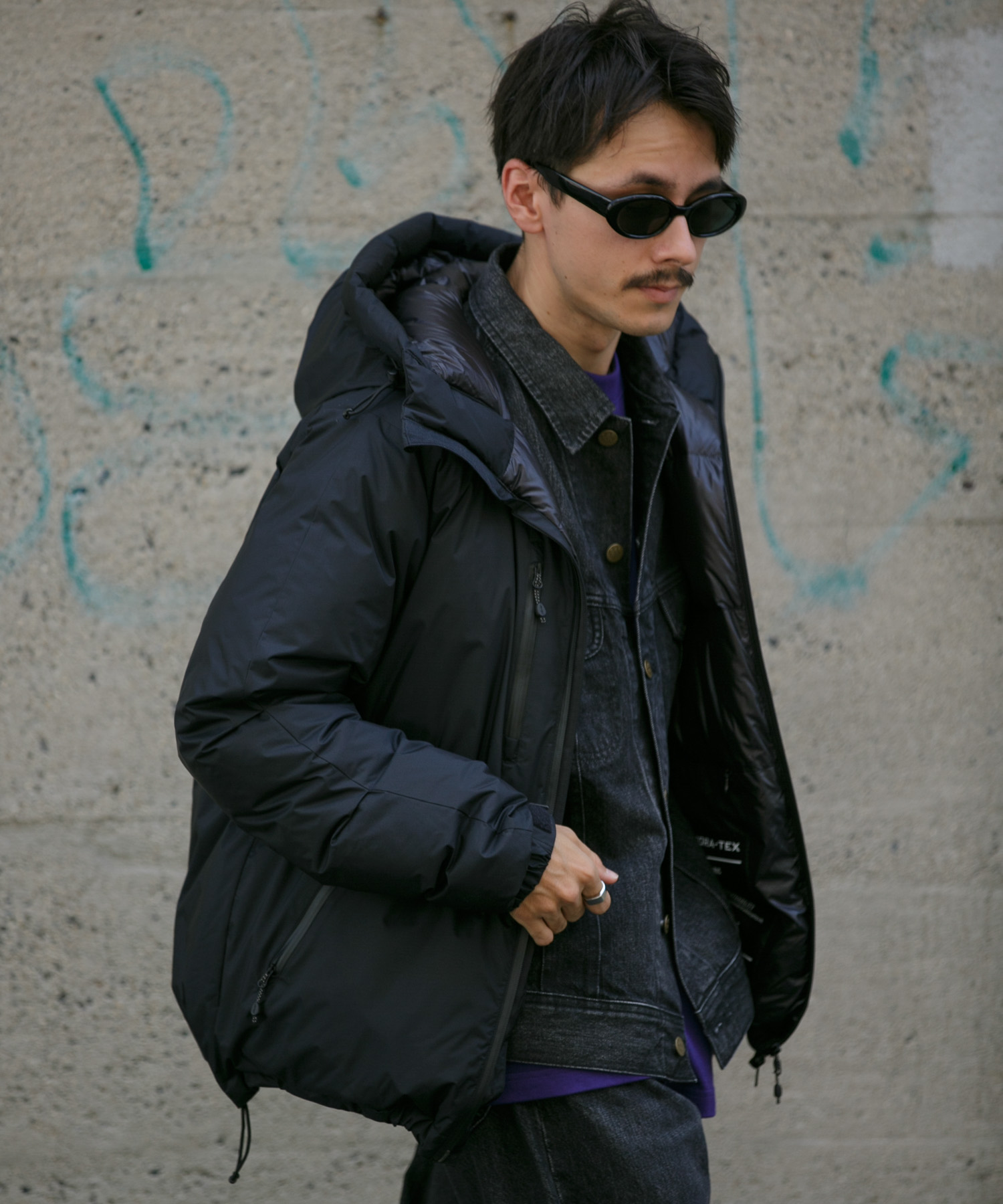 Neo Black