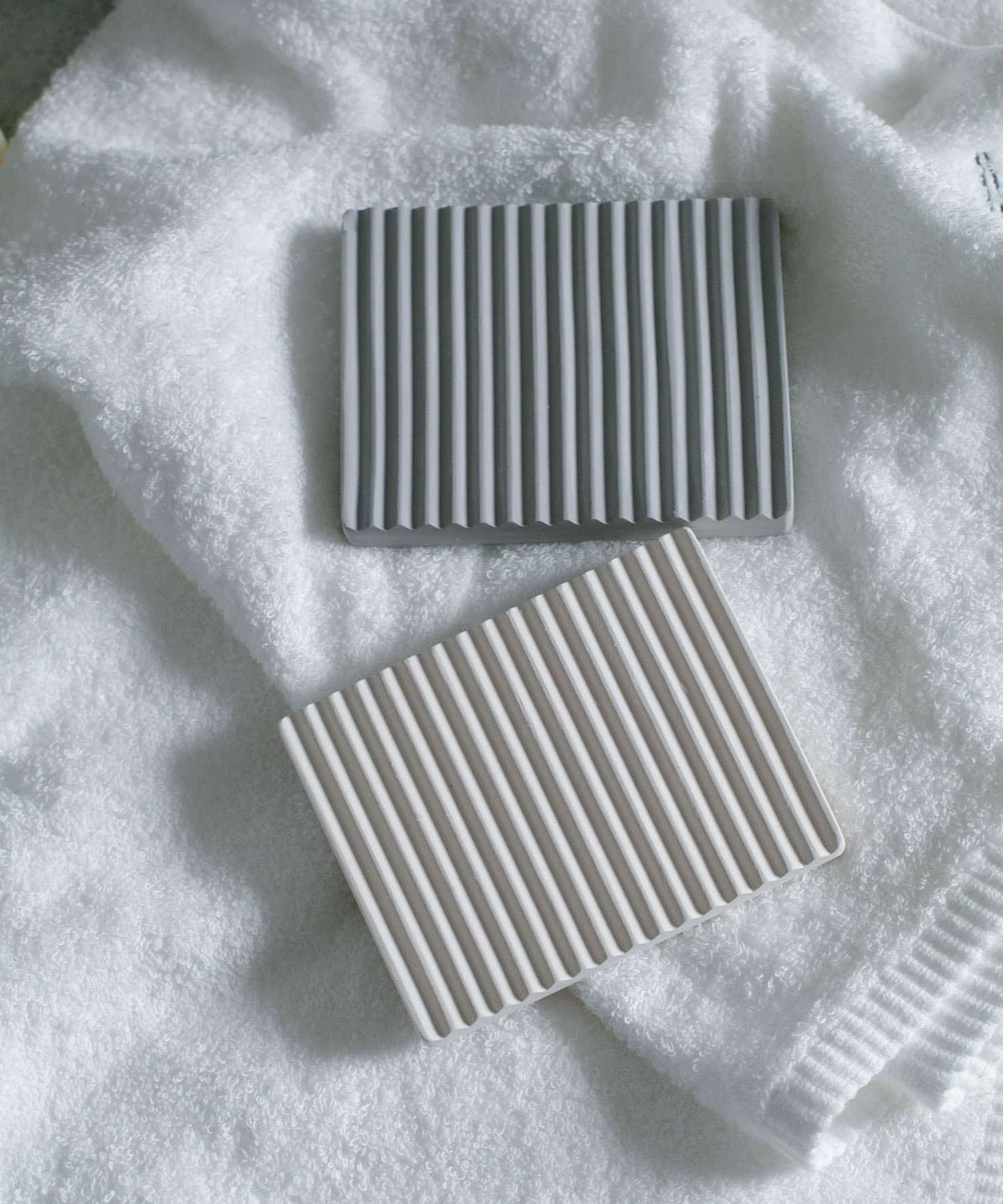 DOORS LIVING PRODUCTS　ソープディッシュ グレー -