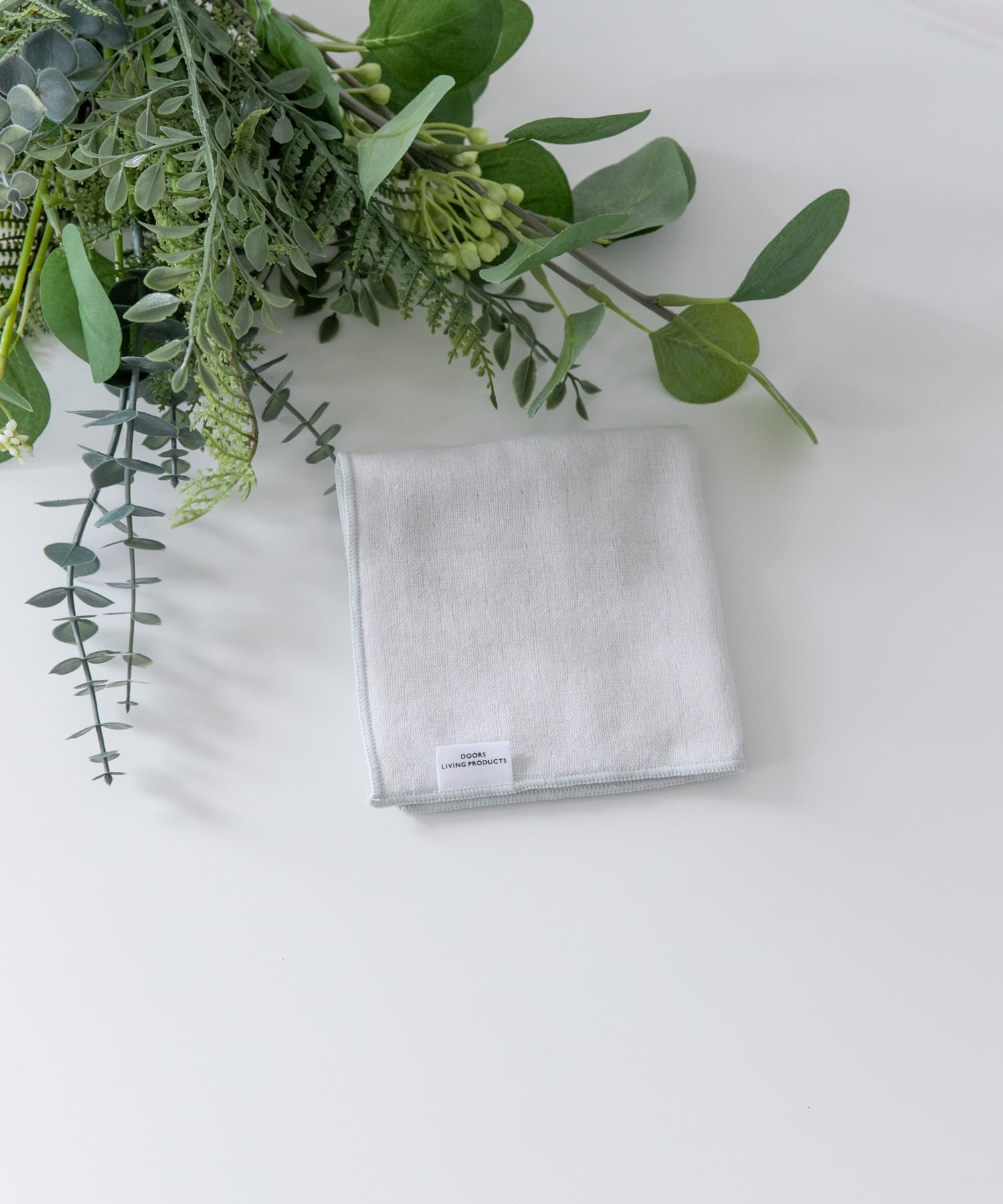 DOORS LIVING PRODUCTS ガーゼハンカチ(- グレー): インテリア｜URBAN