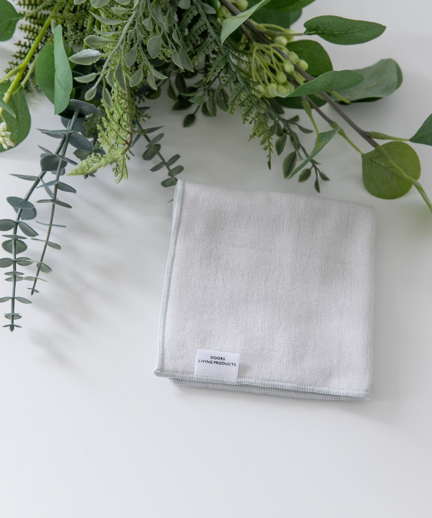 DOORS LIVING PRODUCTS ガーゼハンカチ(- グレー): インテリア｜URBAN
