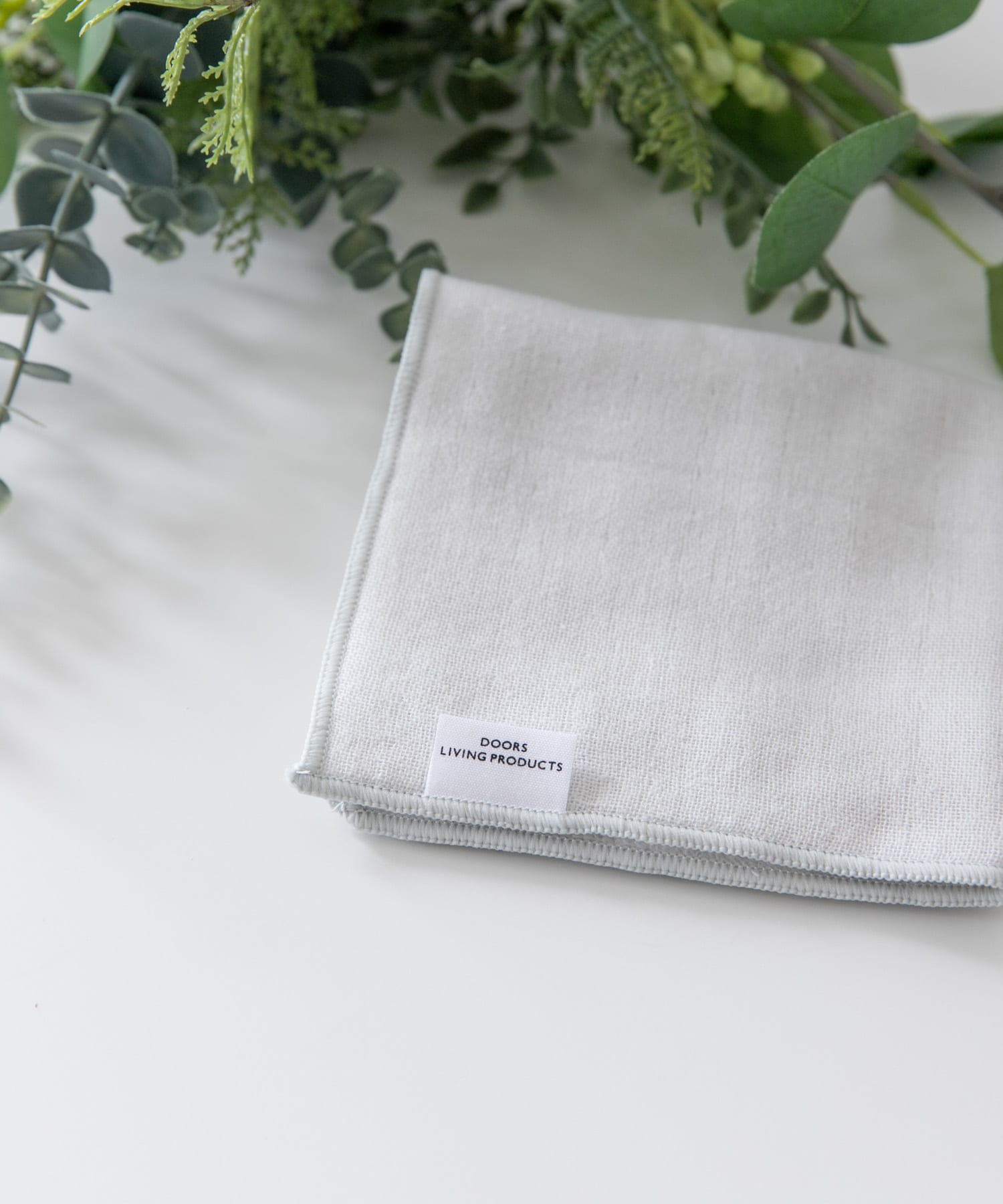DOORS LIVING PRODUCTS　ガーゼハンカチ オフホワイト -