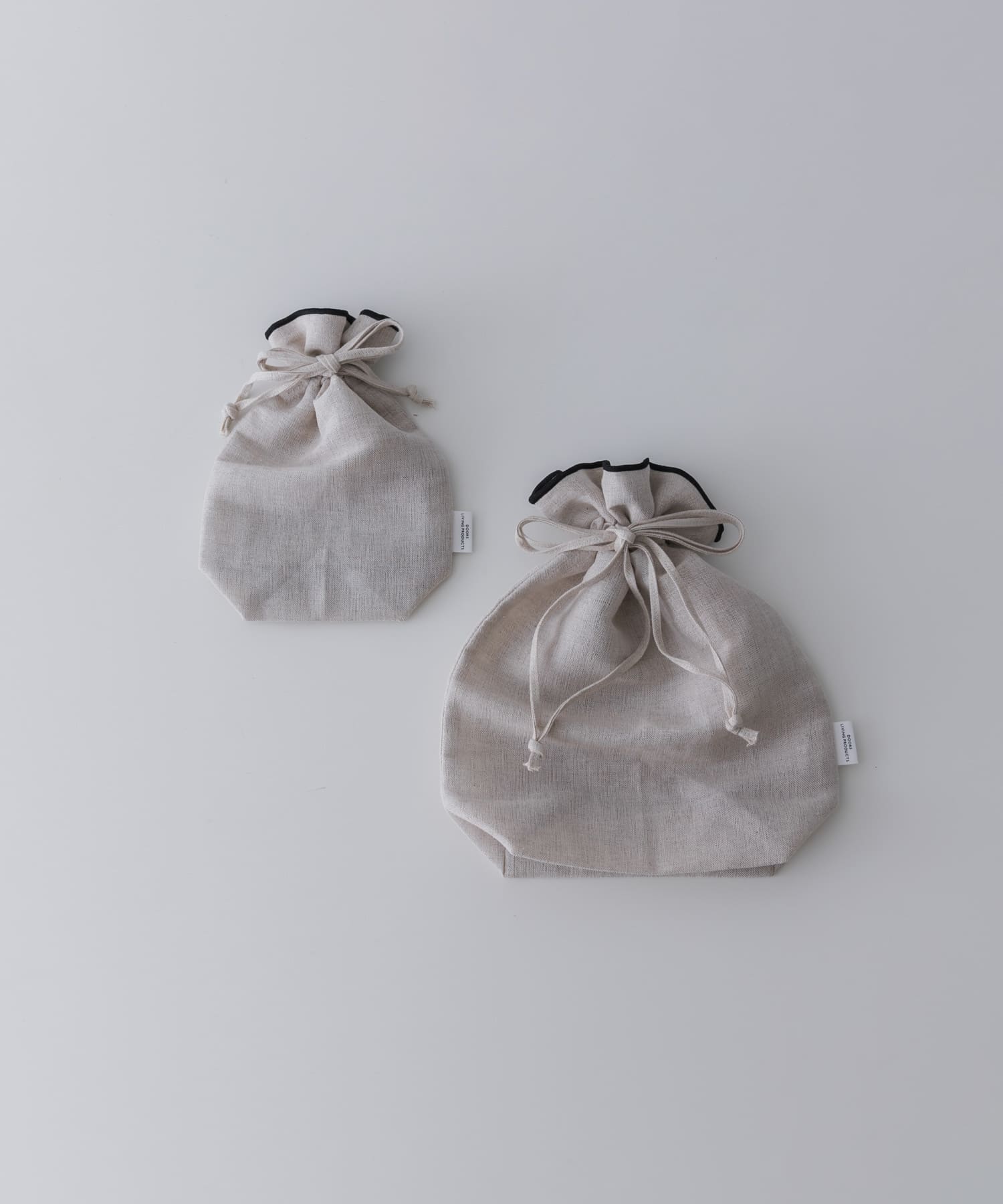 DOORS LIVING PRODUCTS　コットンリネンライン巾着M ブラック M