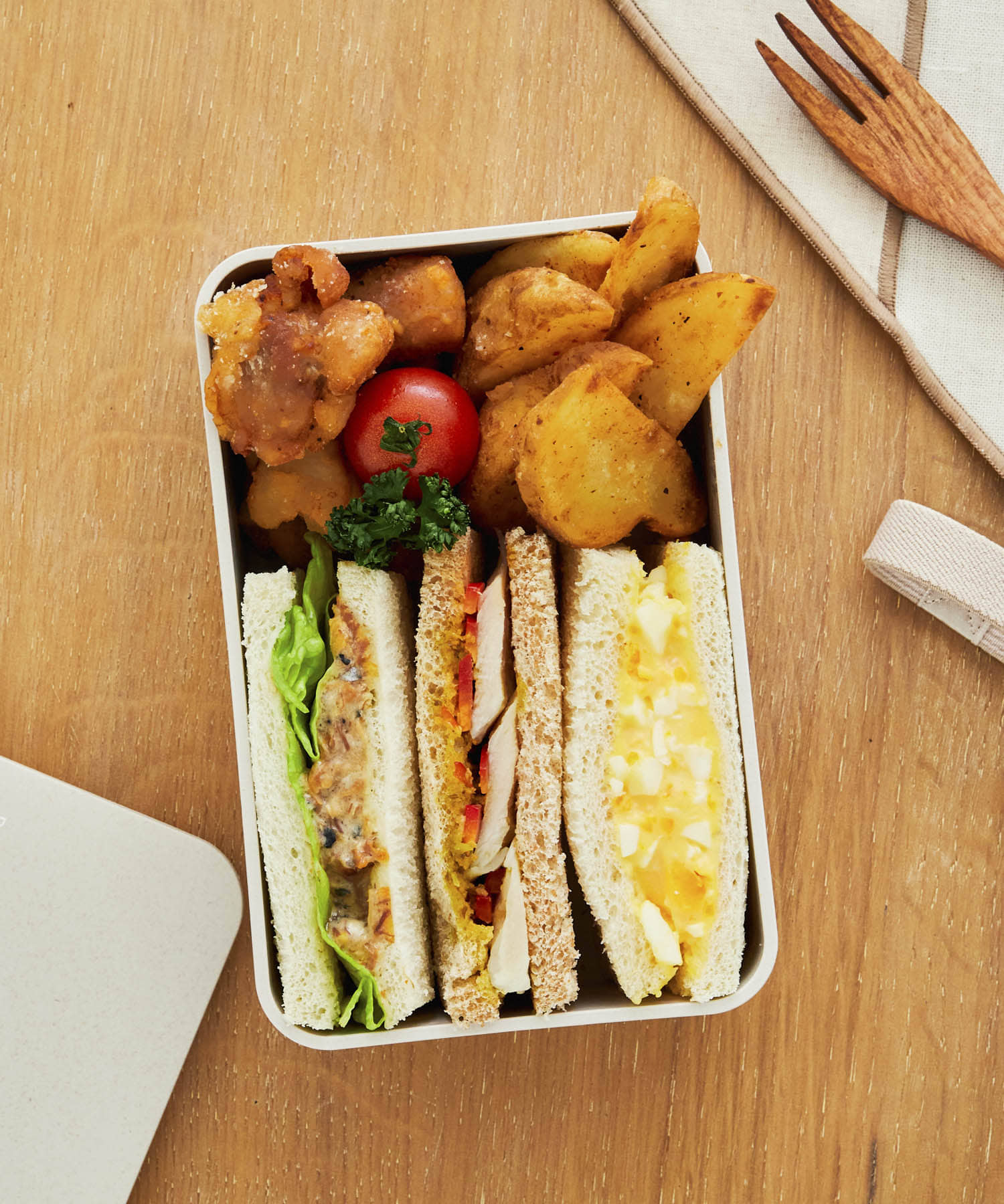 DOORS LIVING PRODUCTS ひのきぷらランチボックス(one -): キッチン