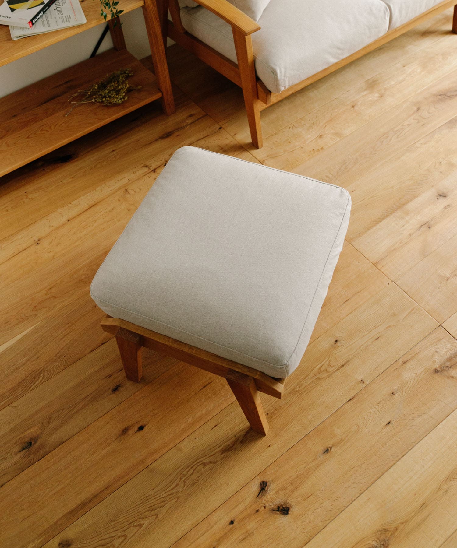 BOTHY Frame Sofa Ottoman Cushion(Modern) ベージュ one