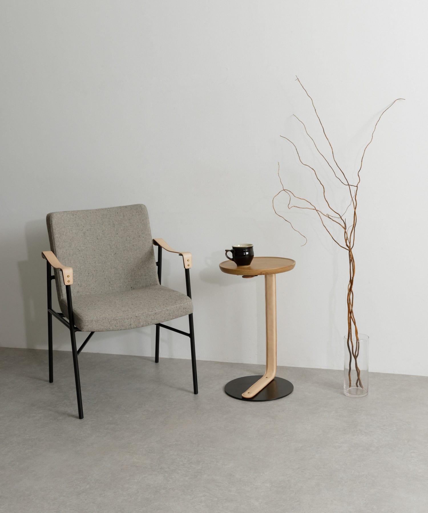 Luonka DOORS×SYOTYL　ROUND SIDE TABLE BLACK one