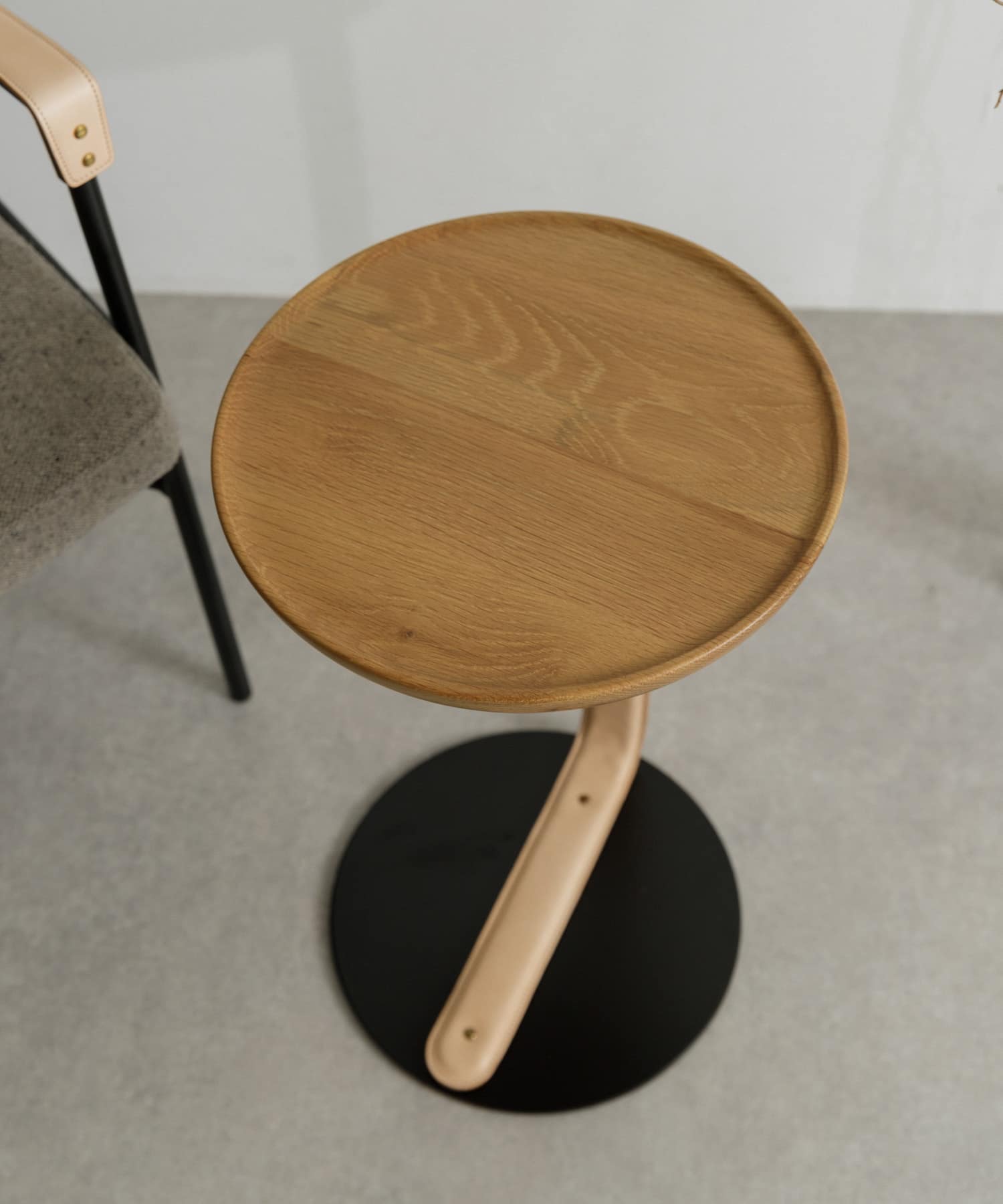 Luonka DOORS×SYOTYL　ROUND SIDE TABLE BLACK one