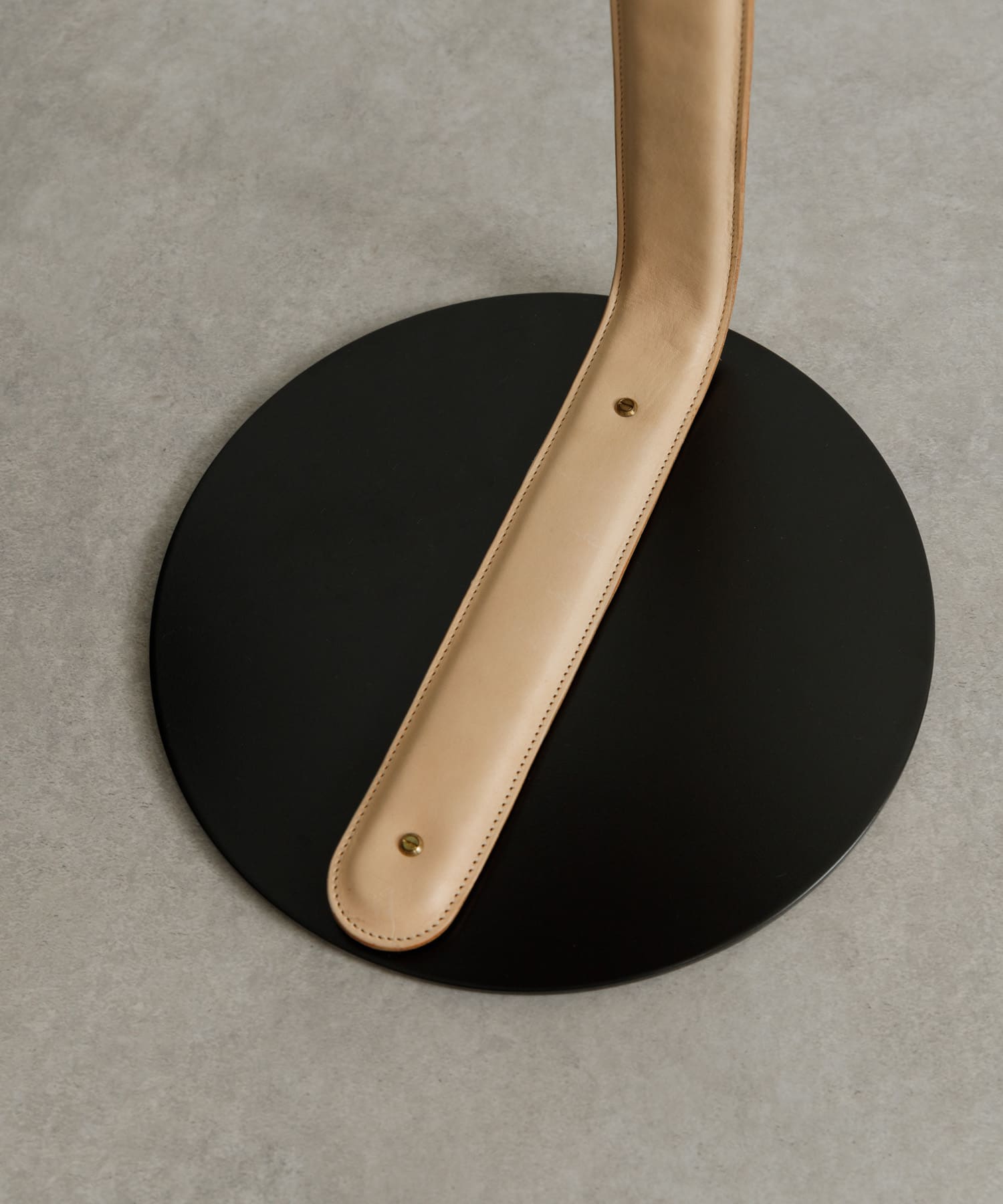 Luonka DOORS×SYOTYL　ROUND SIDE TABLE BLACK one