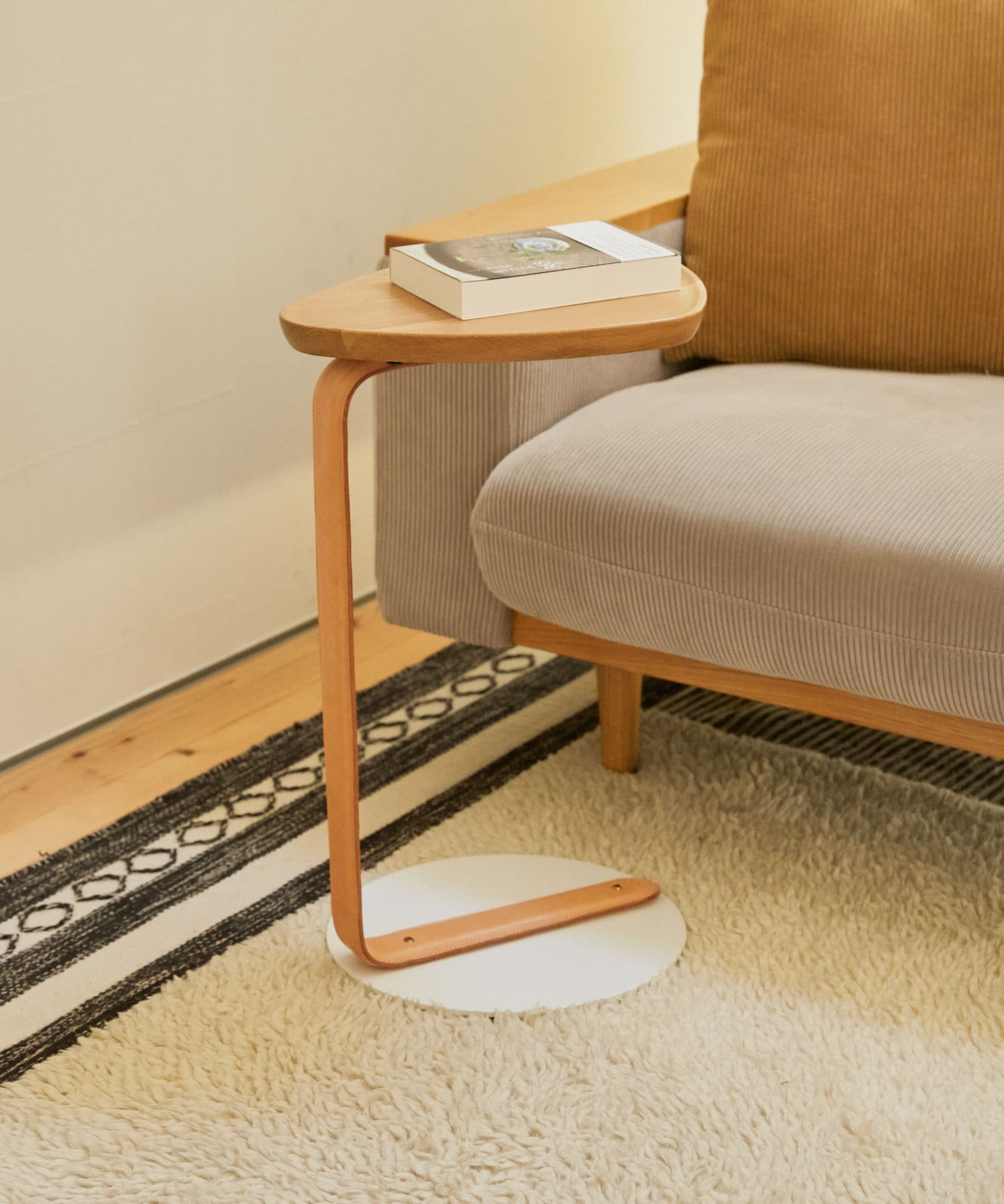 Luonka DOORS ×SYOTYL　TRI SIDE TABLE