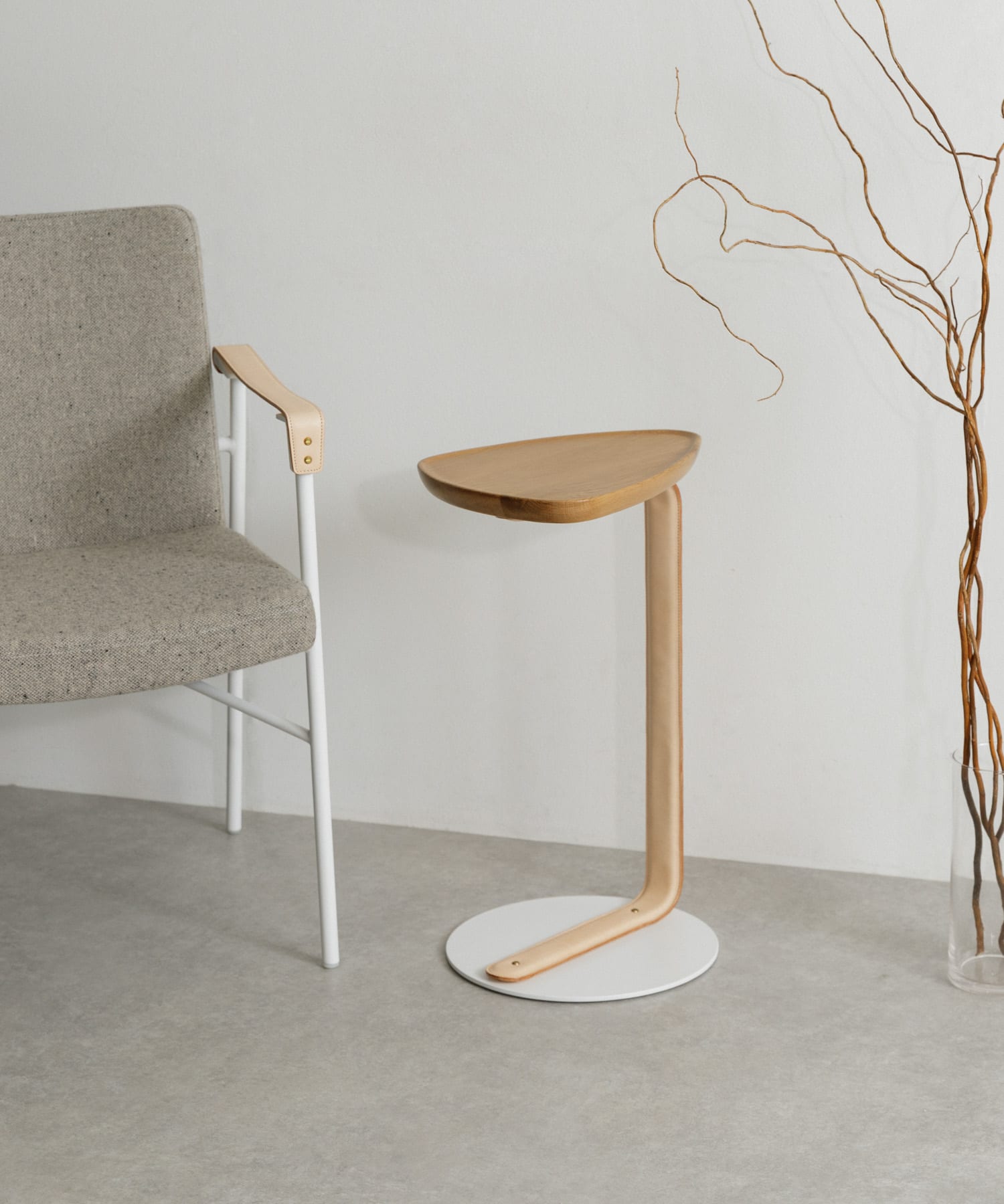 Luonka DOORS ×SYOTYL　TRI SIDE TABLE WHITE one