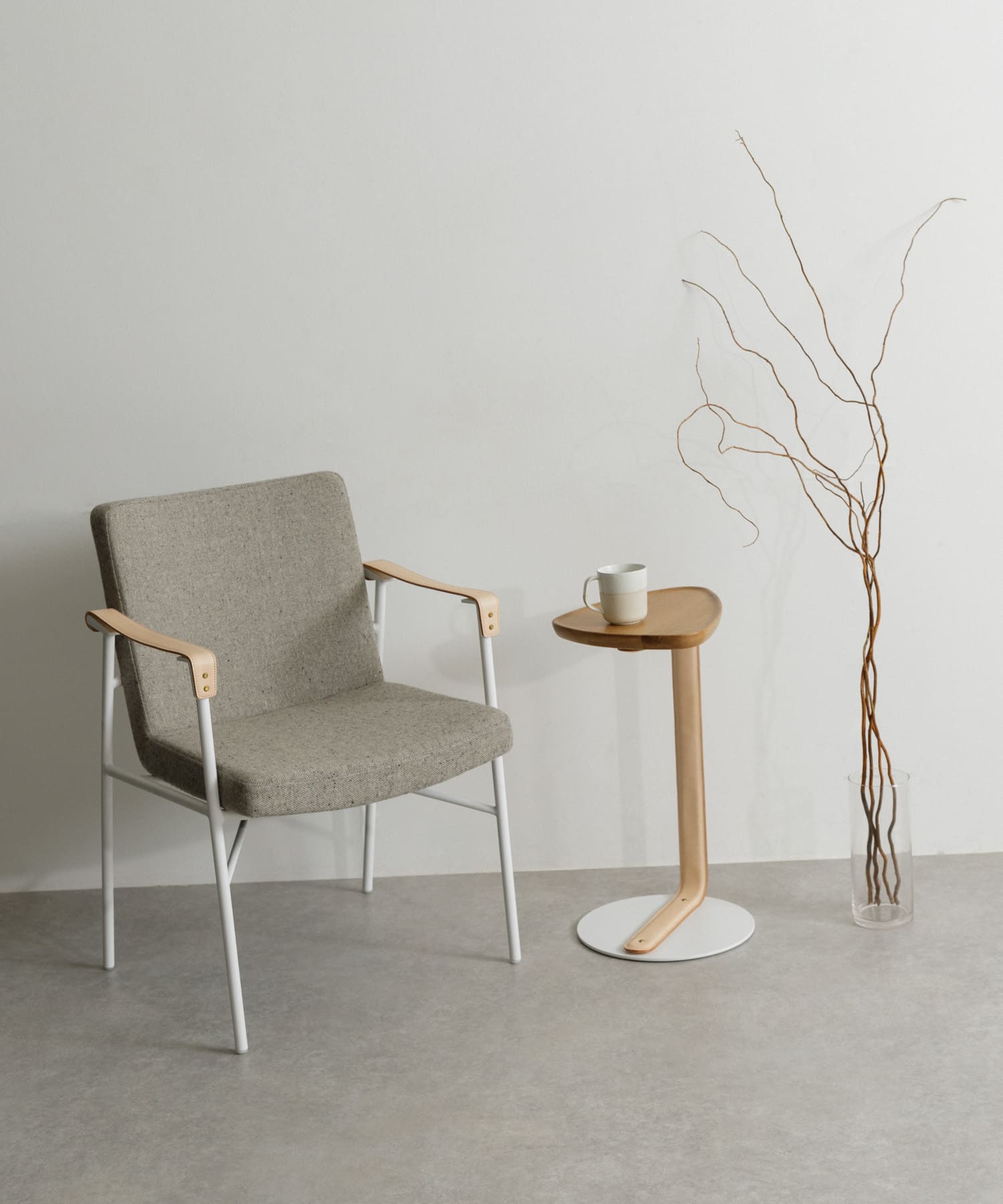 Luonka DOORS ×SYOTYL　TRI SIDE TABLE WHITE one