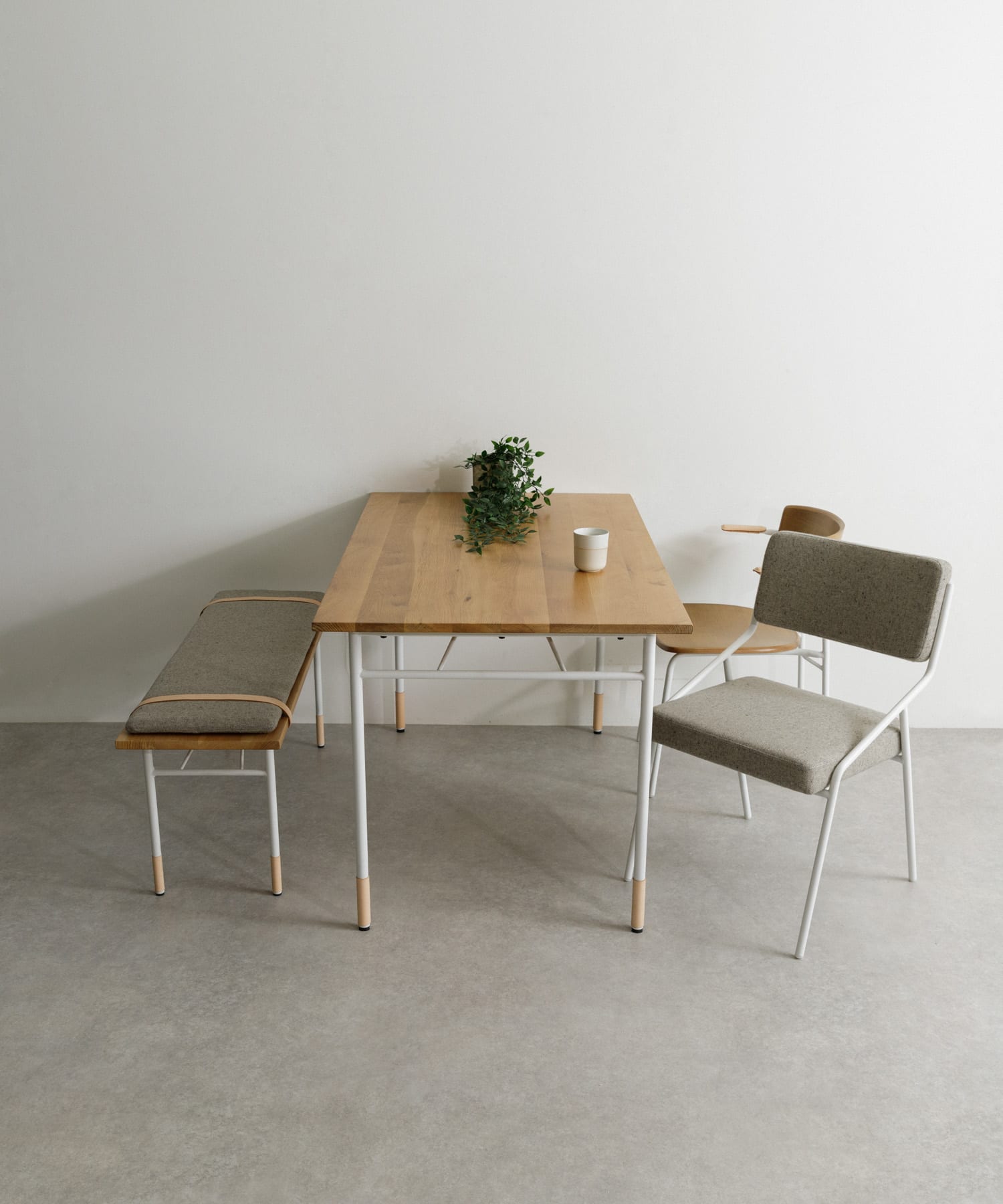 Luonka DOORS×SYOTYL　BENCH1100 FAB WHITE one