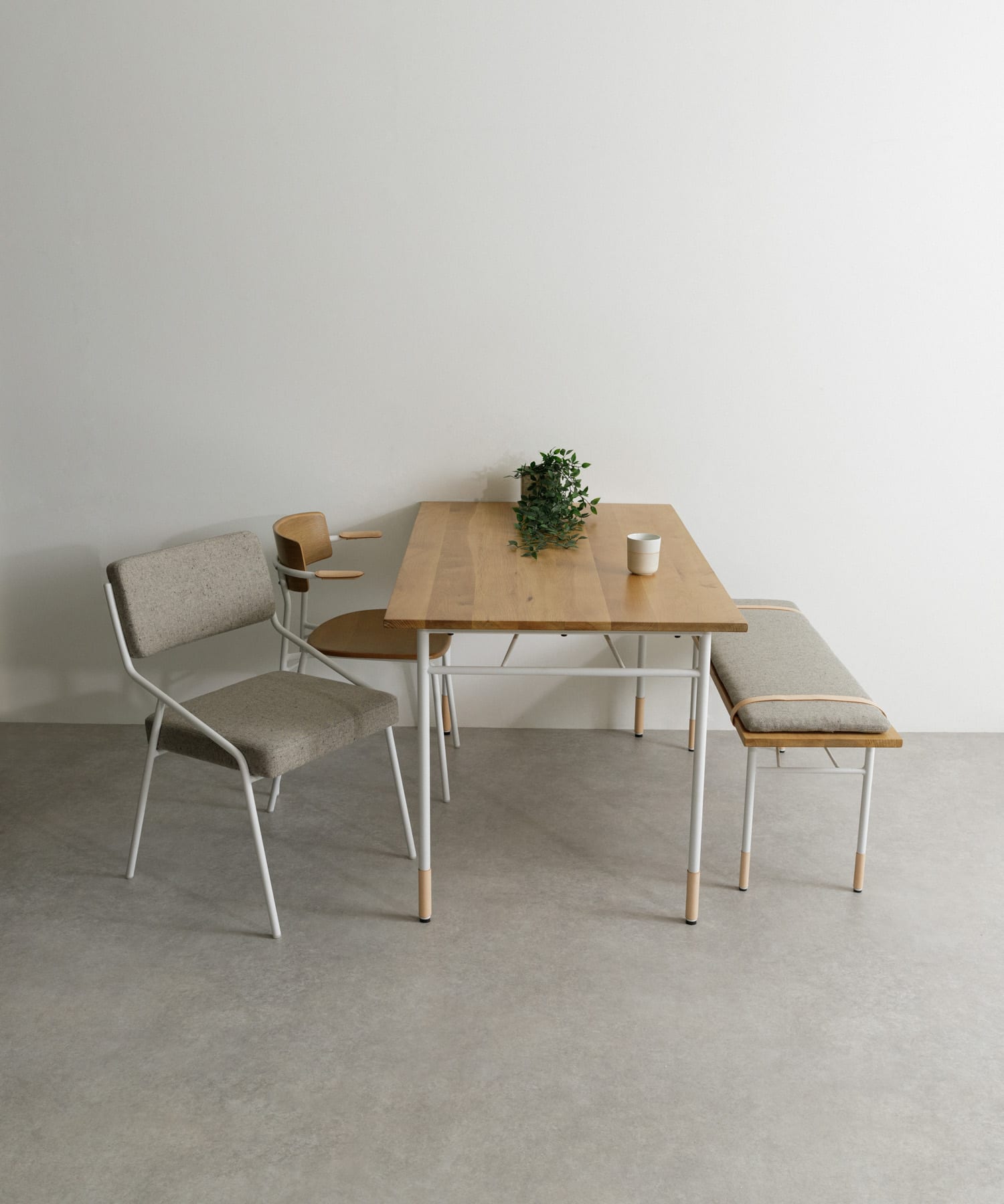 Luonka DOORS×SYOTYL　BENCH1100 FAB WHITE one