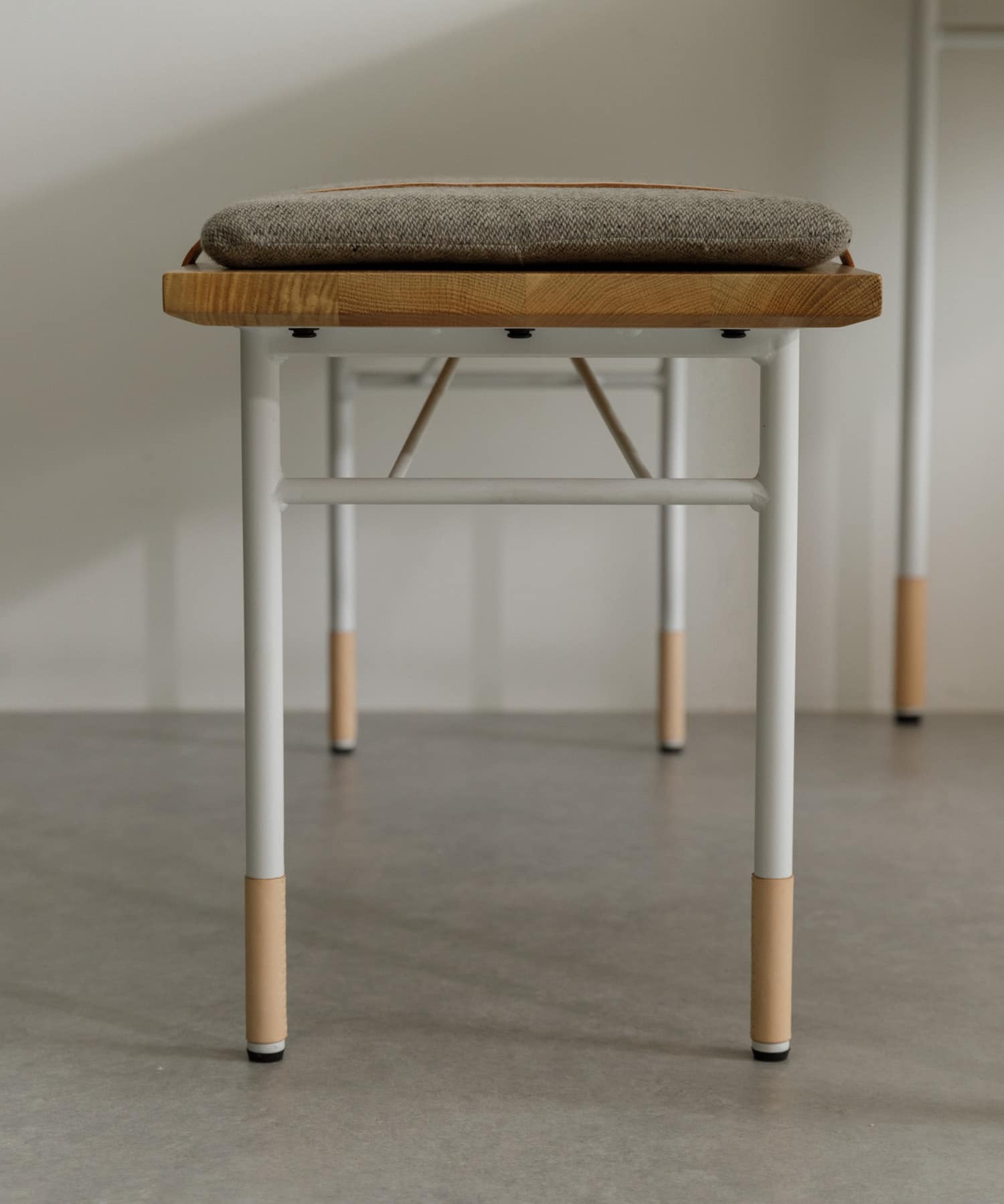Luonka DOORS×SYOTYL　BENCH1100 FAB WHITE one