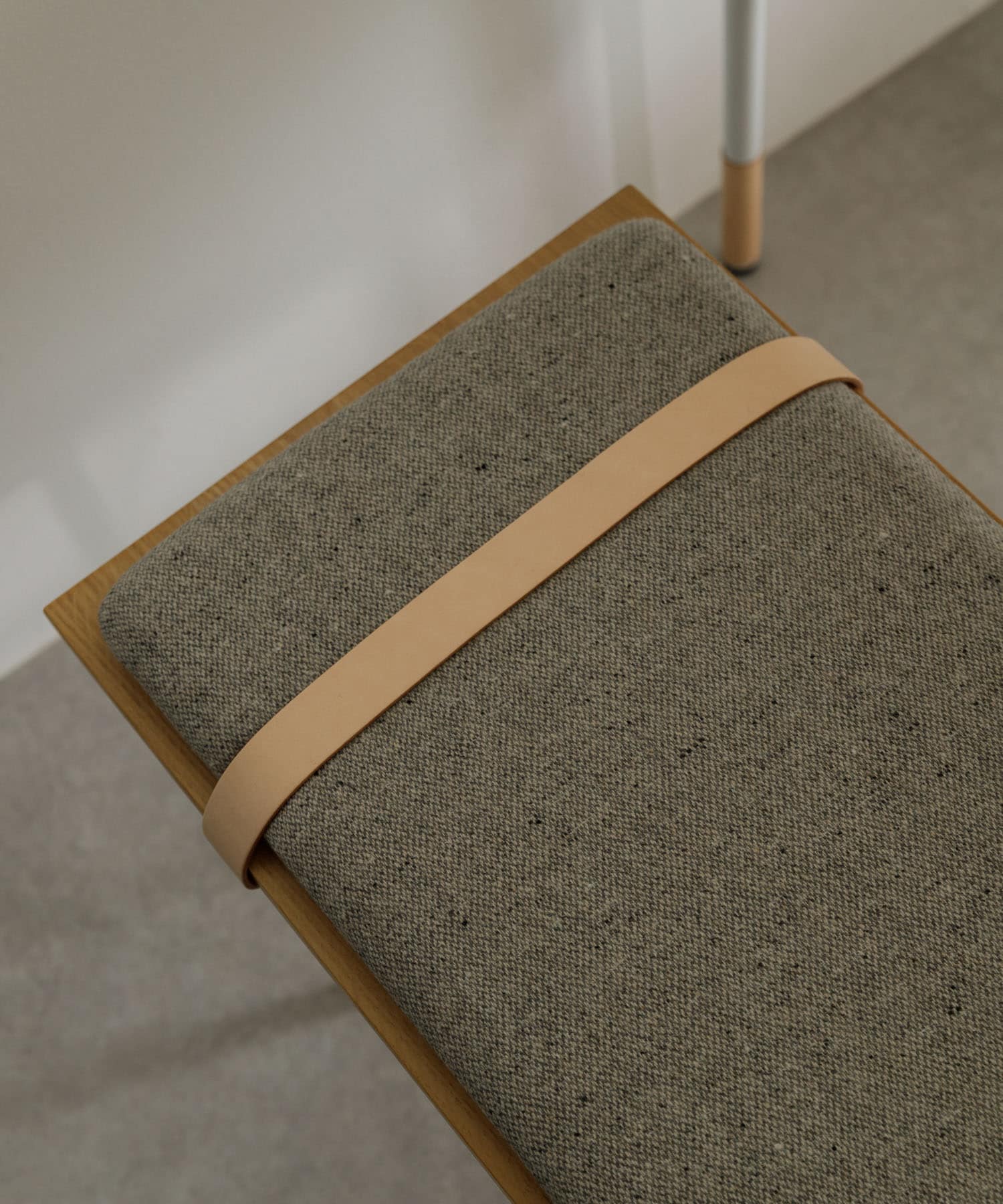 Luonka DOORS×SYOTYL　BENCH1450 FAB WHITE one