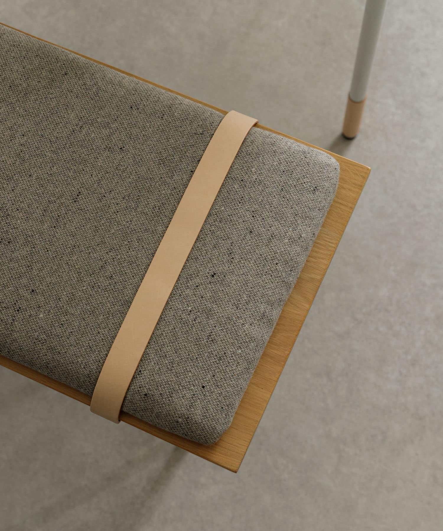 Luonka DOORS×SYOTYL　BENCH1450 FAB WHITE one