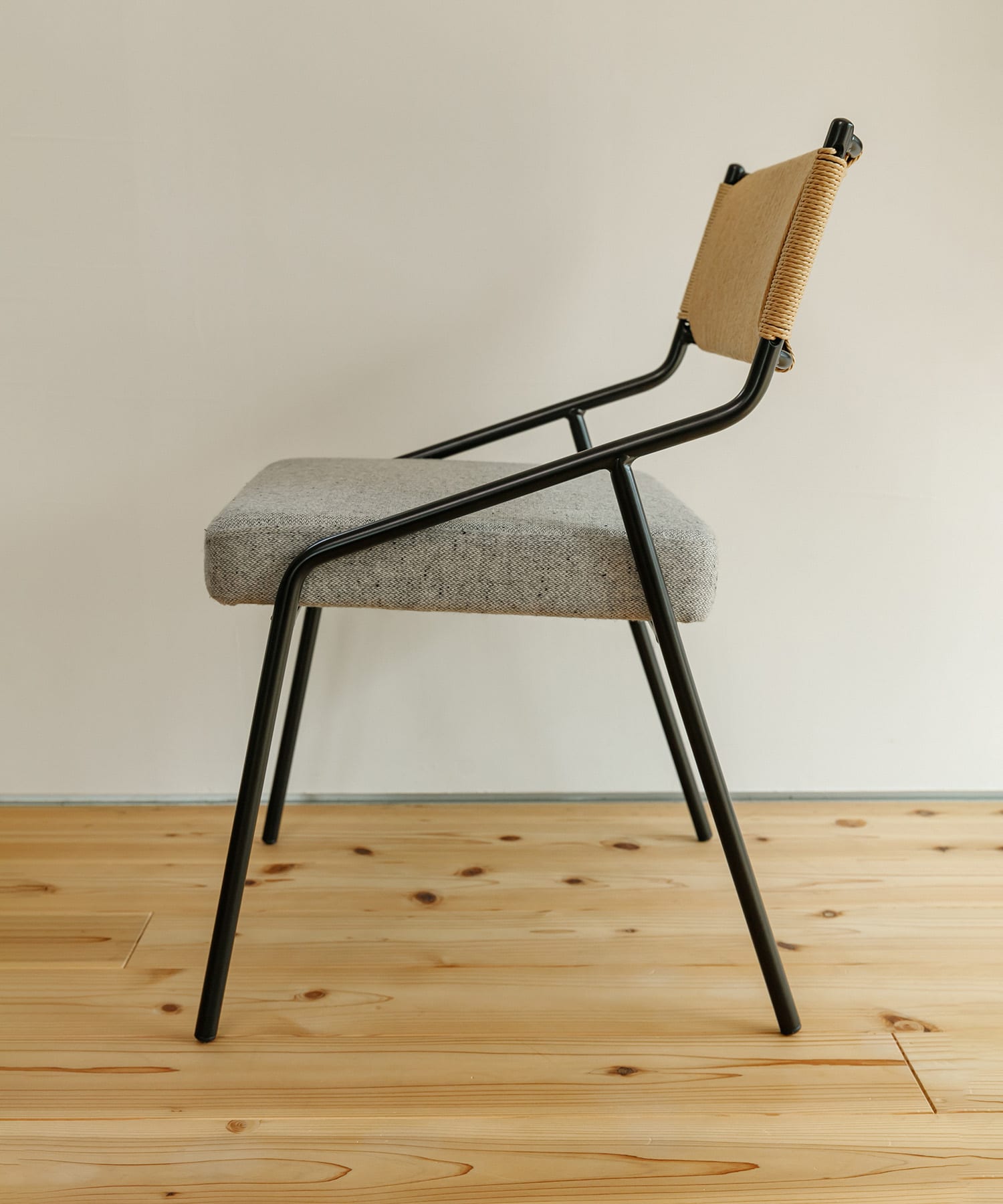 Luonka DOORS×SYOTYL　PP ST CHAIR FAB BLACK one