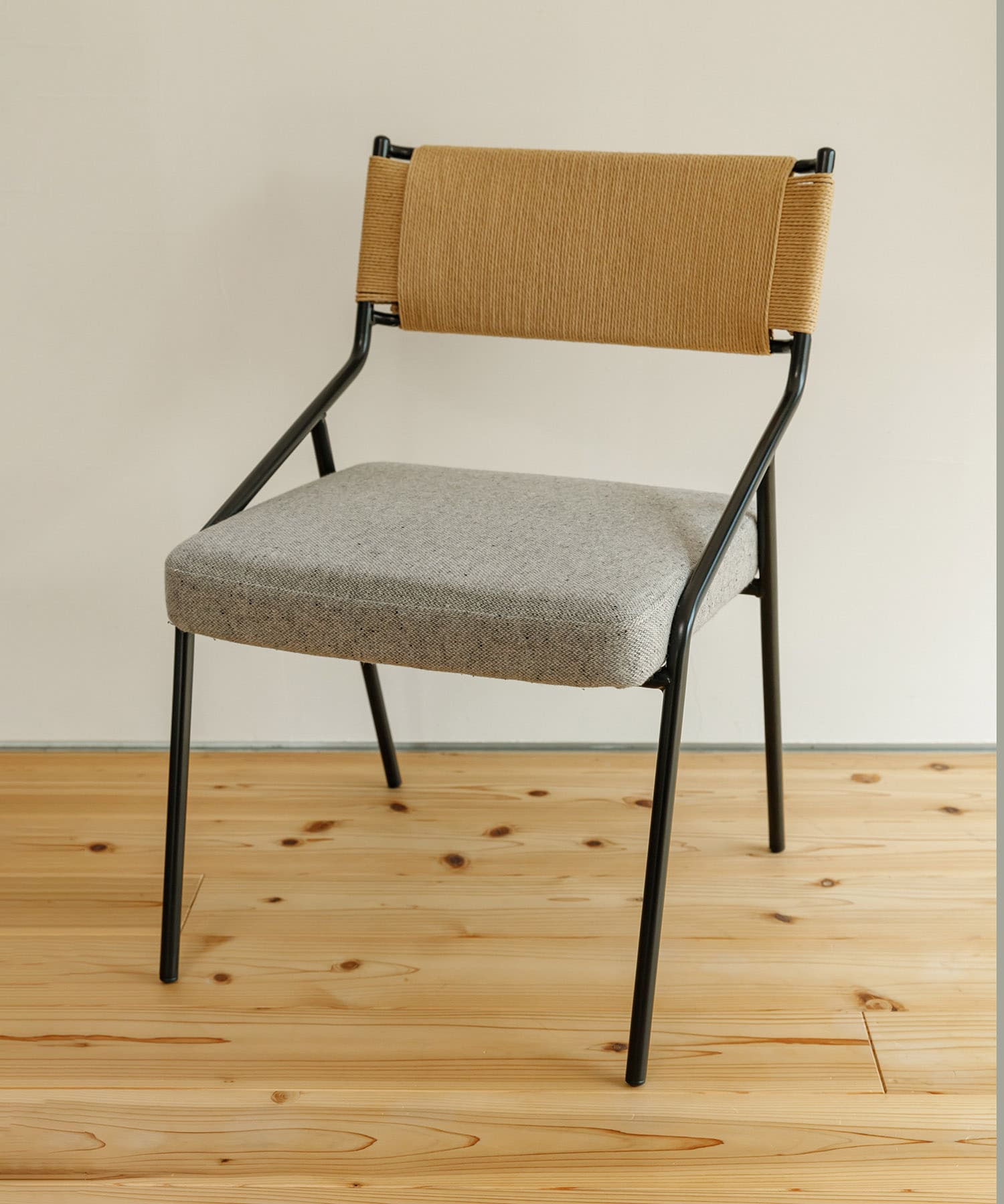 Luonka DOORS×SYOTYL　PP ST CHAIR FAB BLACK one