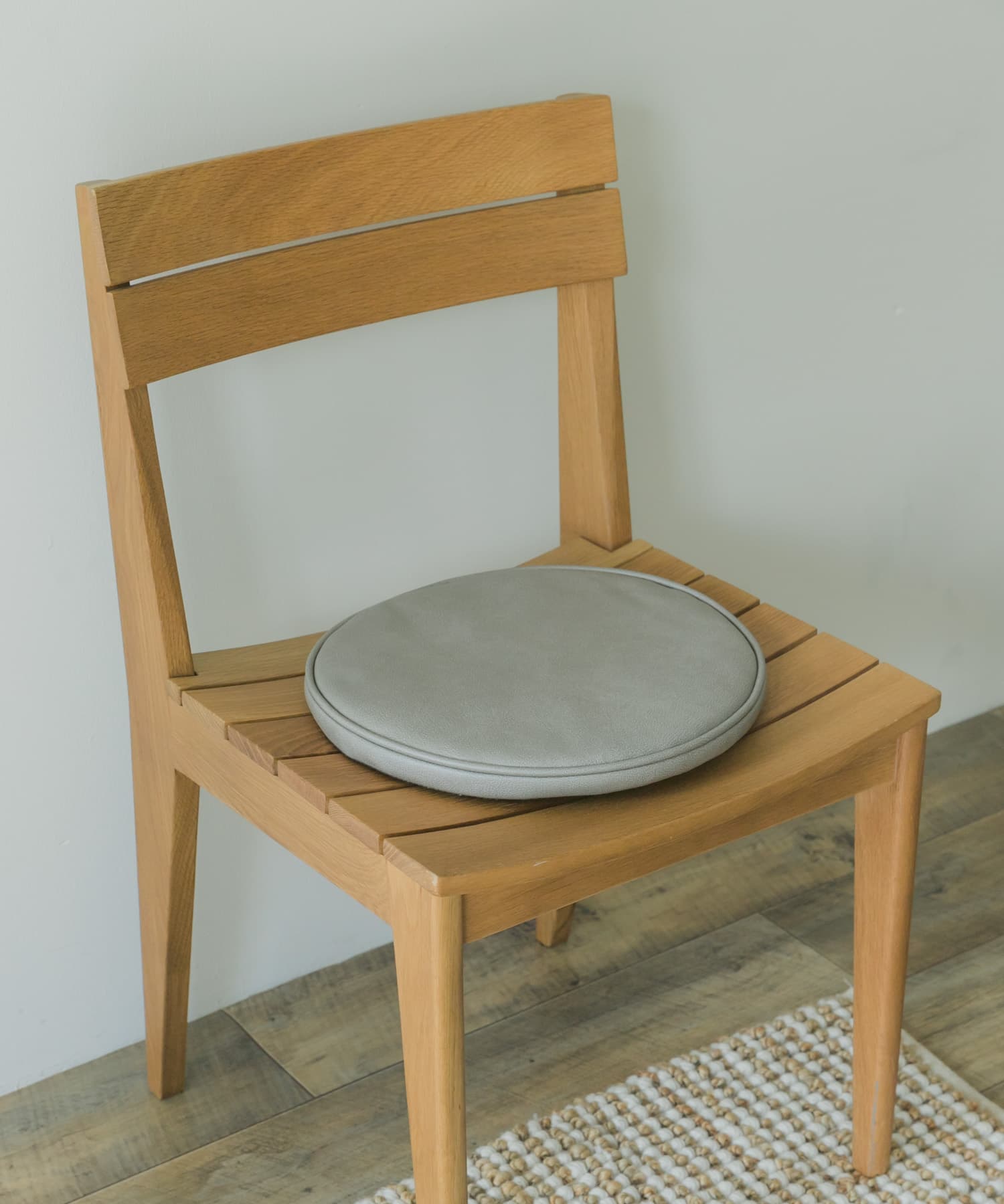 DOORS LIVING PRODUCTS　チェアパッド GY -