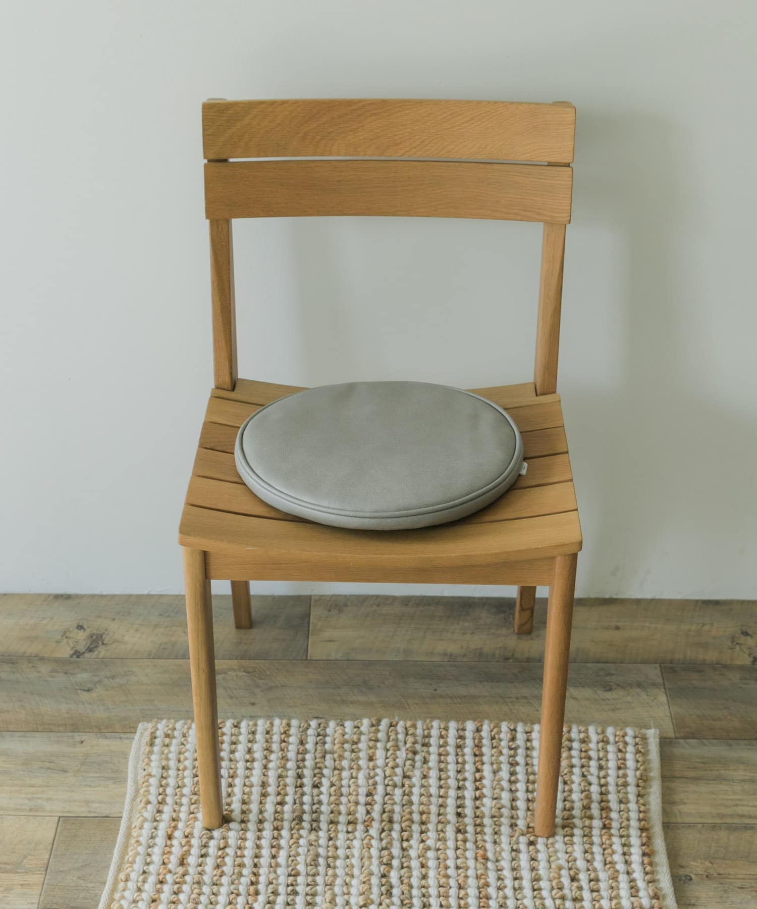 DOORS LIVING PRODUCTS　チェアパッド GY -