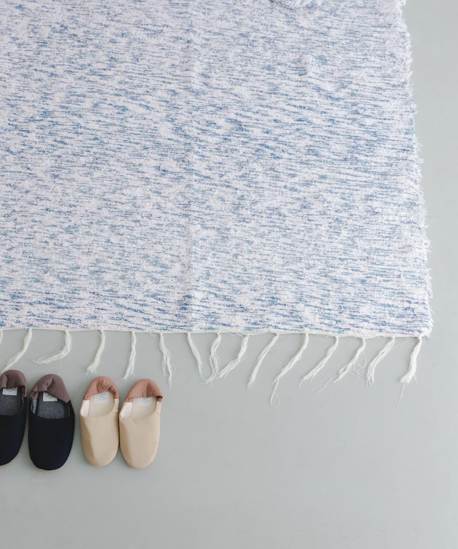 『別注』JARAPA×DOORS LIVING PRODUCTS　ミックスラグ 170×240 BLU×WHT L