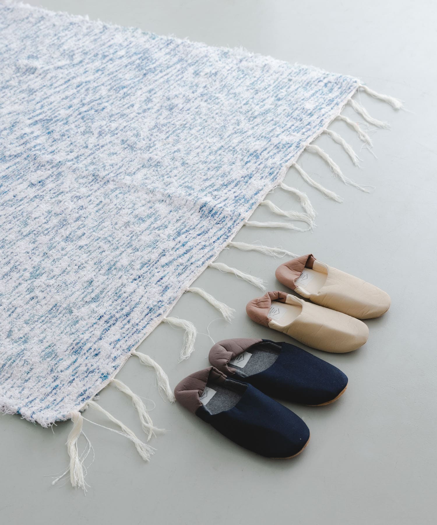 『別注』JARAPA×DOORS LIVING PRODUCTS　ミックスラグ 170×240 BLU×WHT L