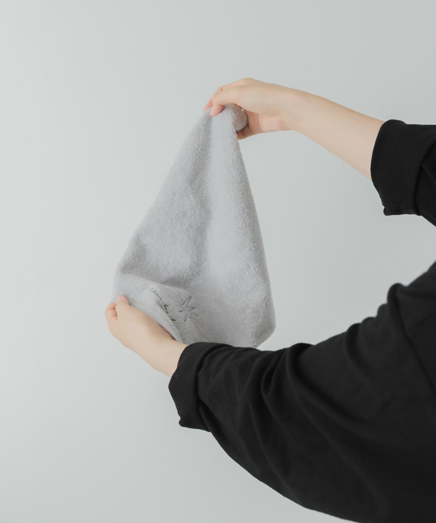 DOORS LIVING PRODUCTS　Hand Towel gray gray -