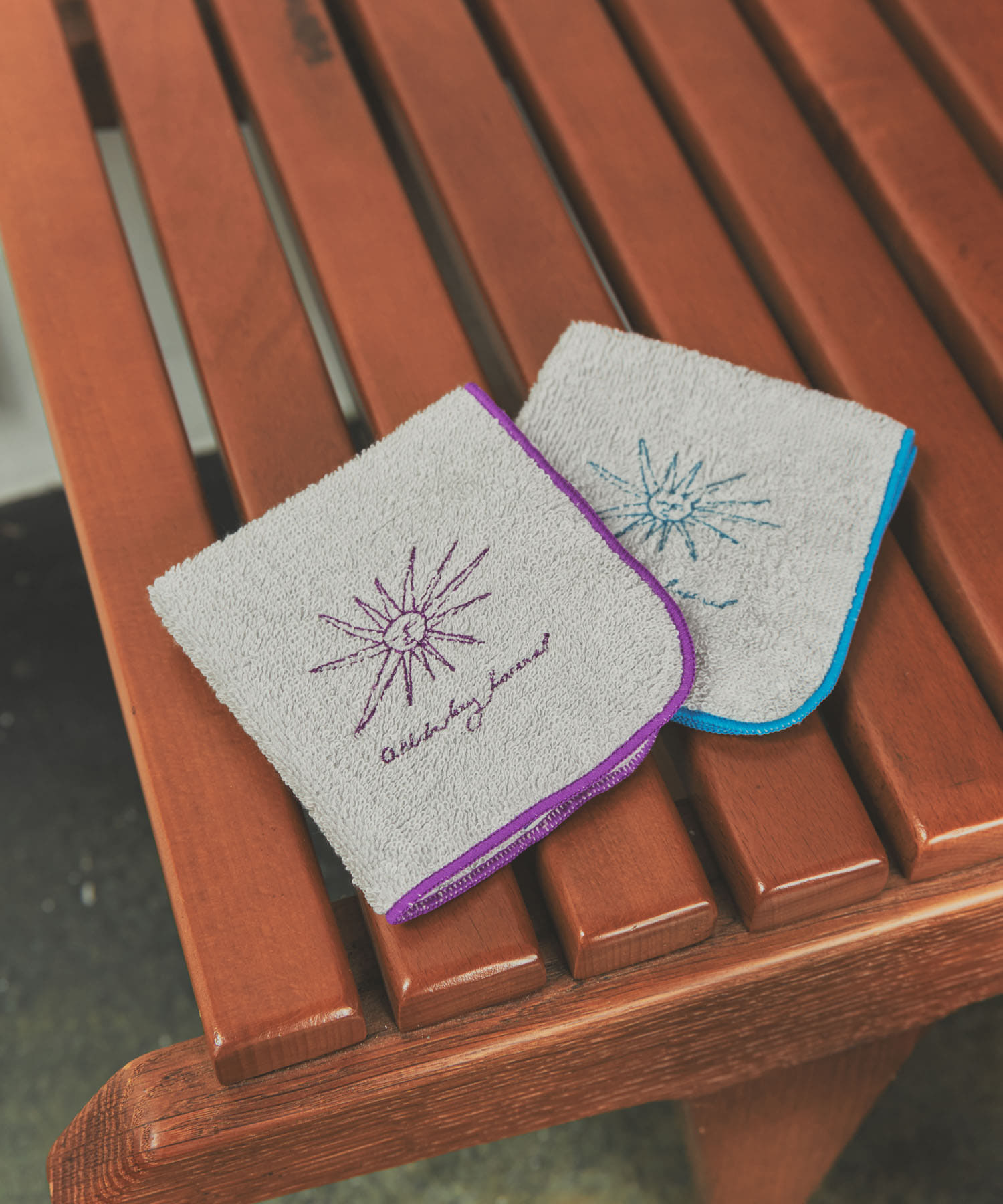 DOORS LIVING PRODUCTS　Mini Towel gray パープルメロー -