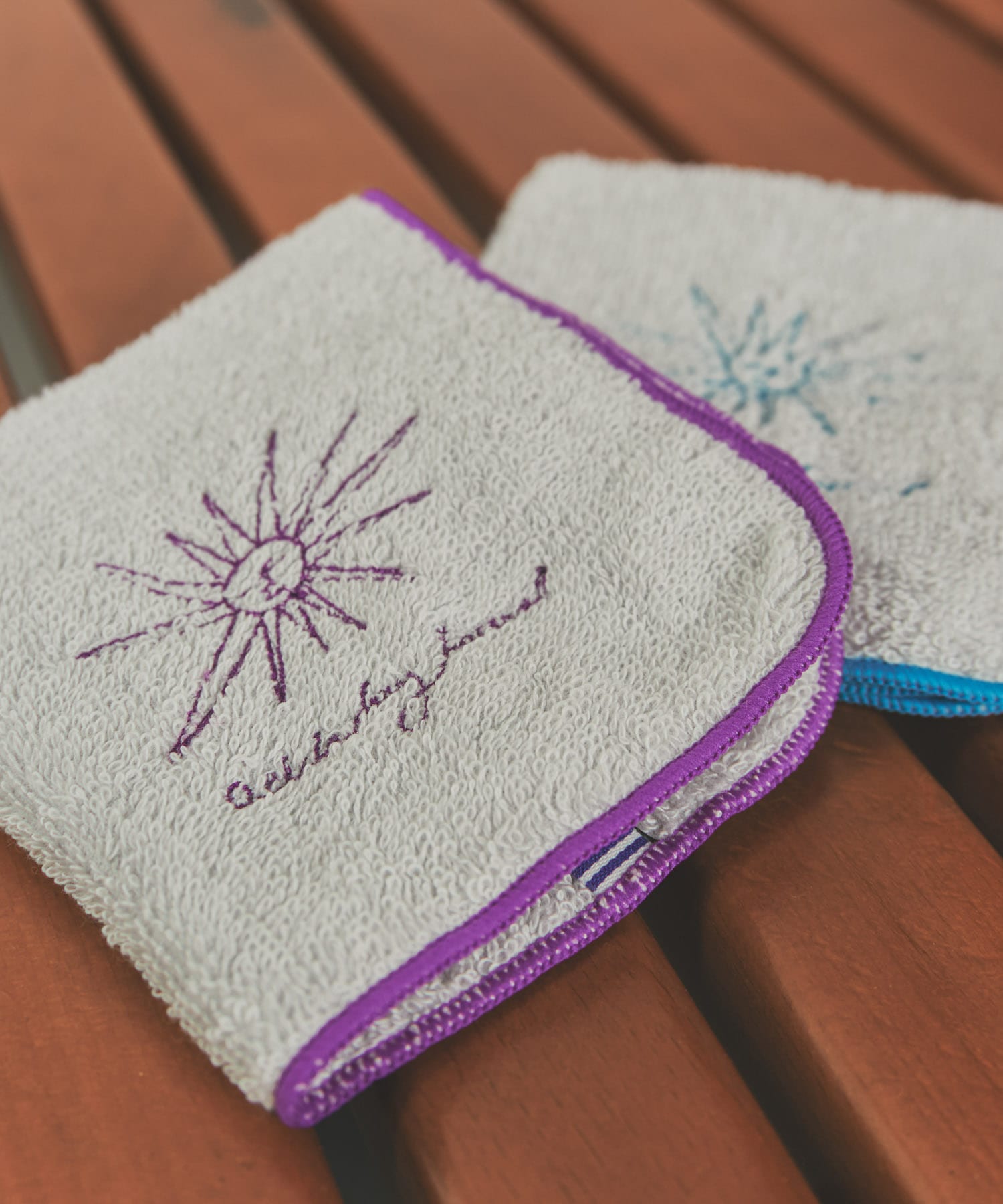 DOORS LIVING PRODUCTS　Mini Towel gray パープルメロー -
