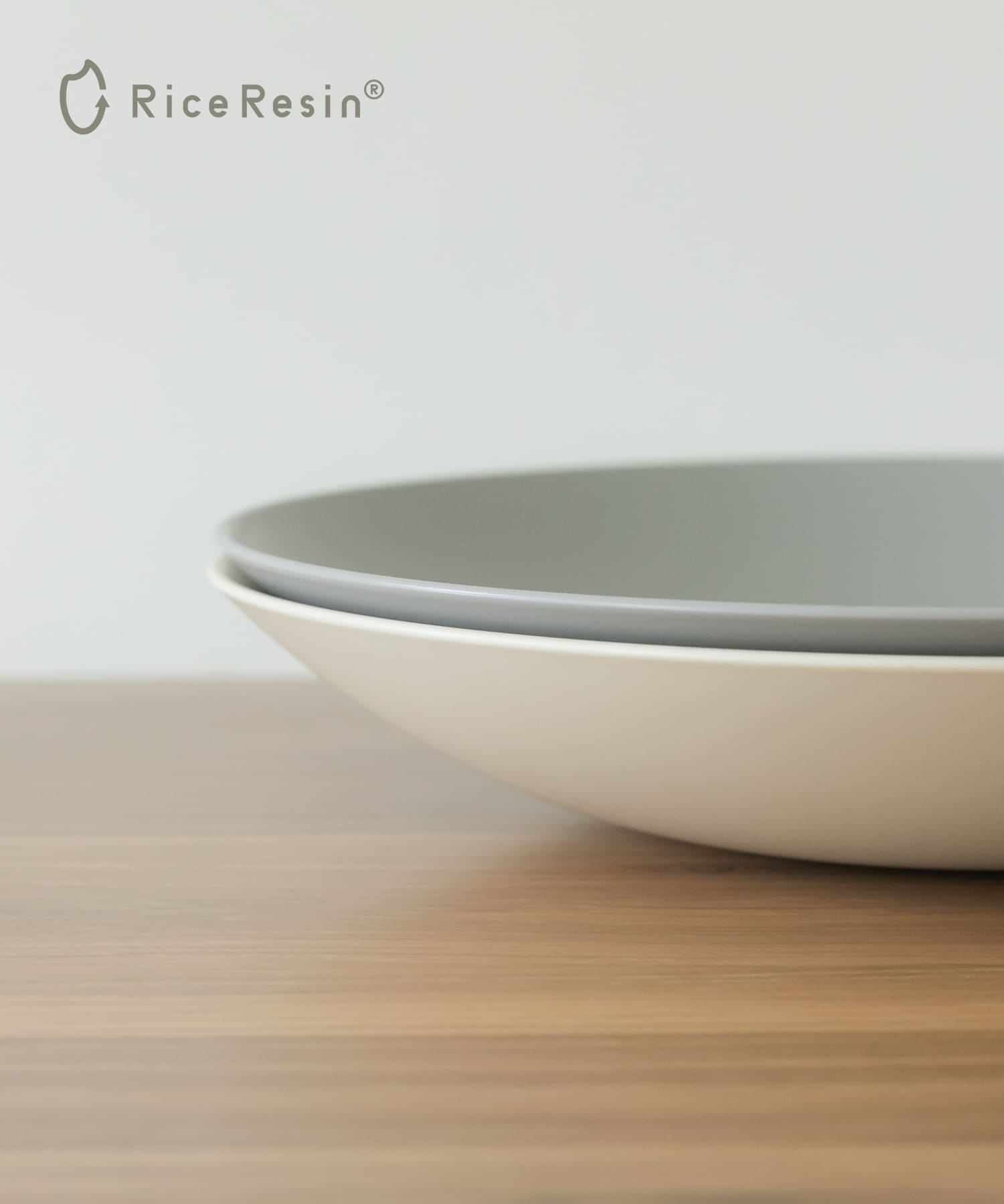 DOORS LIVING PRODUCTS　tsugi プレート240 グレー -