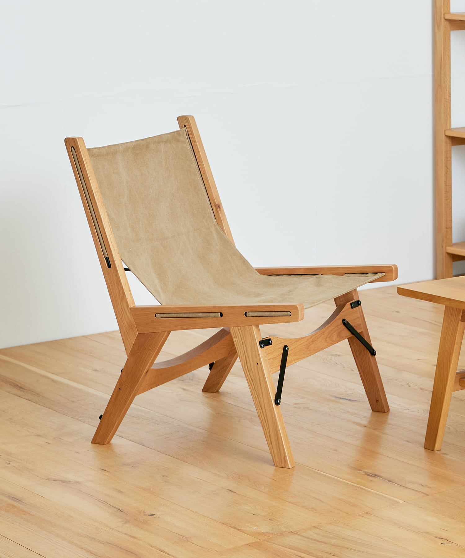 BOTHY　Lounge Chair Khaki one