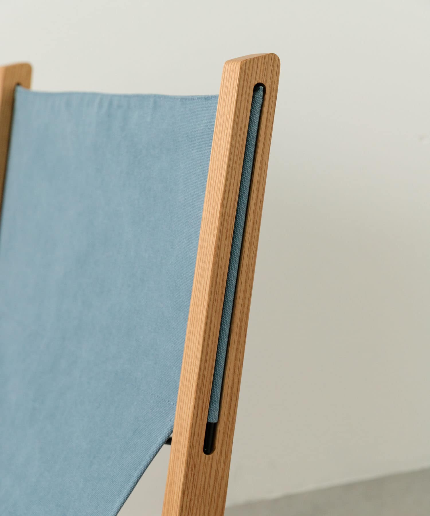 BOTHY　Lounge Chair Blue one